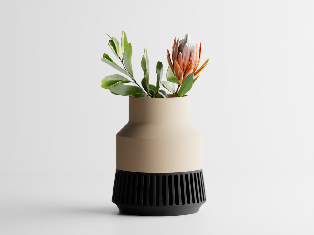 Vareon – Form grounded. Elegance elevated.