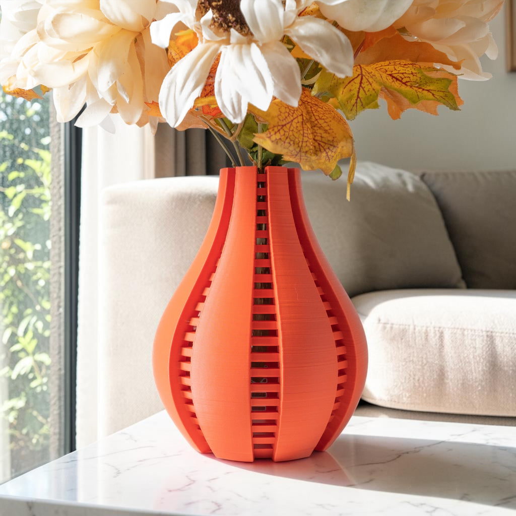 Arik Vase