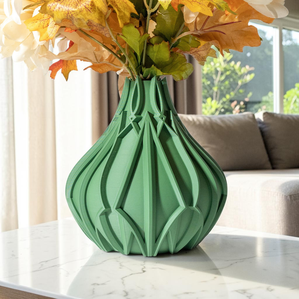 Arvin Flower Vase