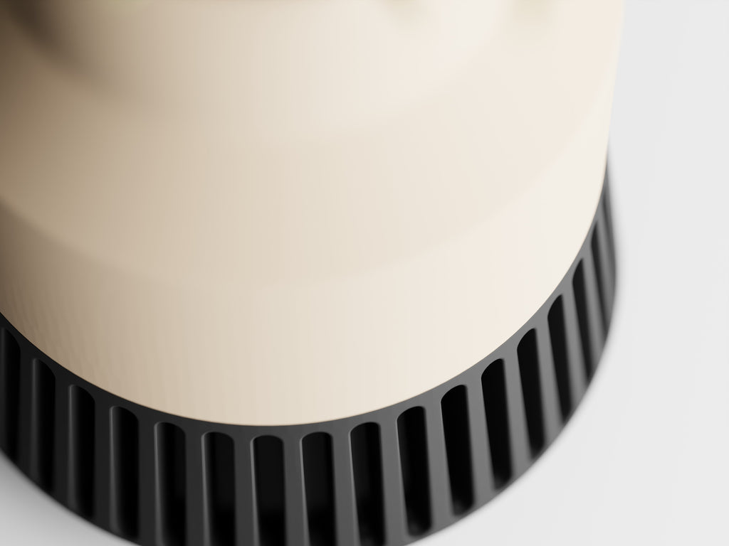 Vareon – Form grounded. Elegance elevated.