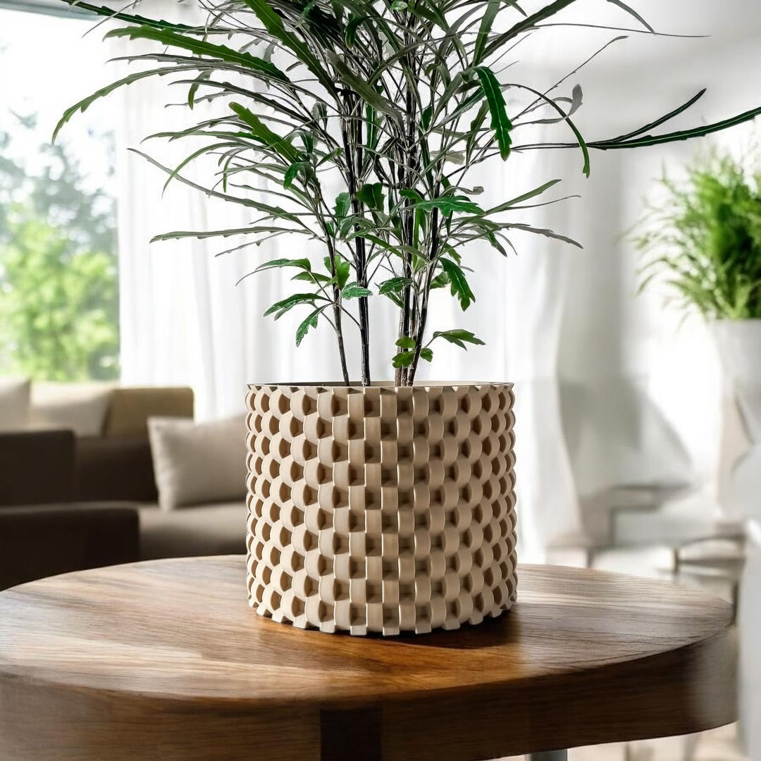 Cheo Planter Pot