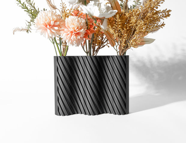 Bora Triple Flower Vase