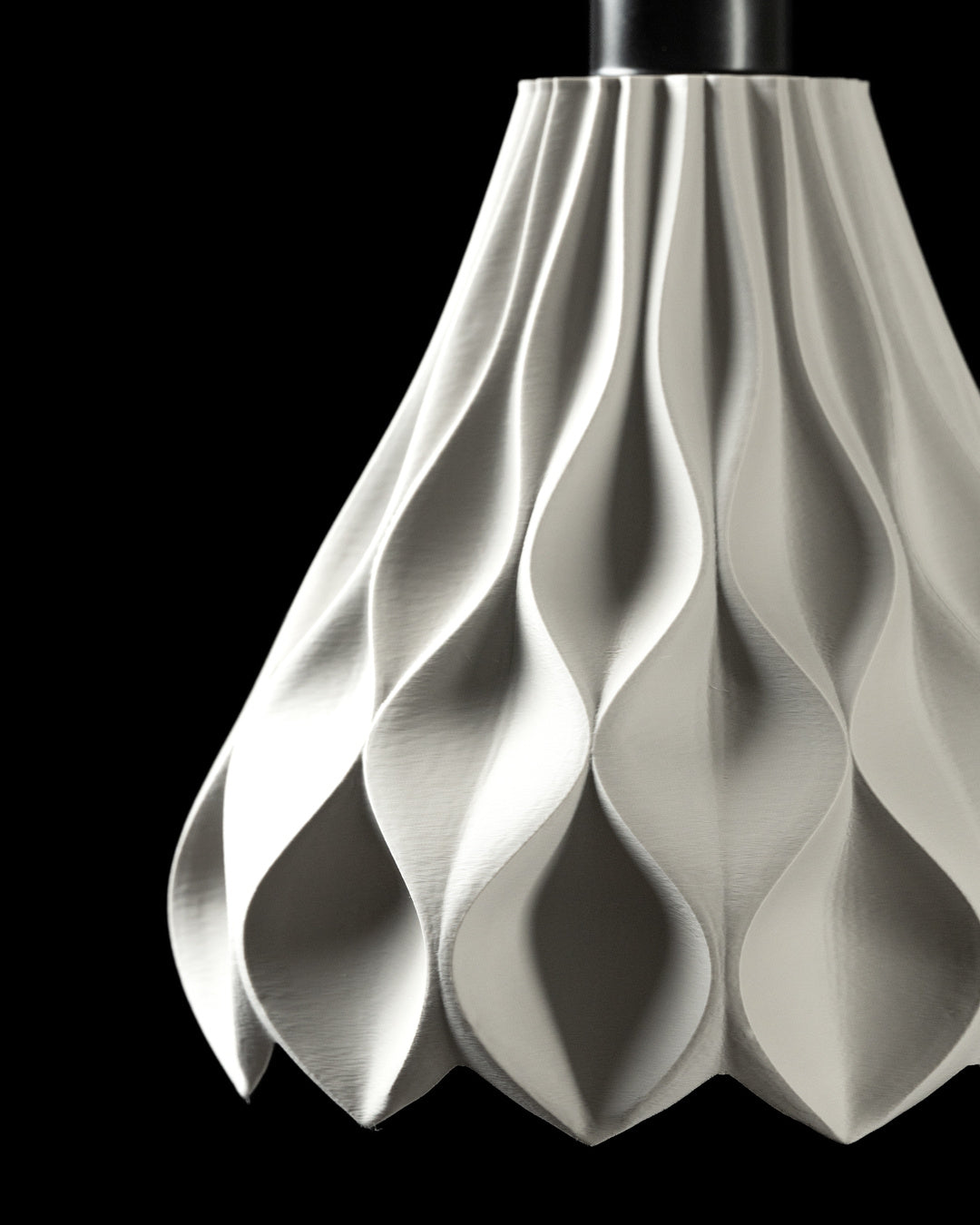 The Abyssal Pendant Lamp 02