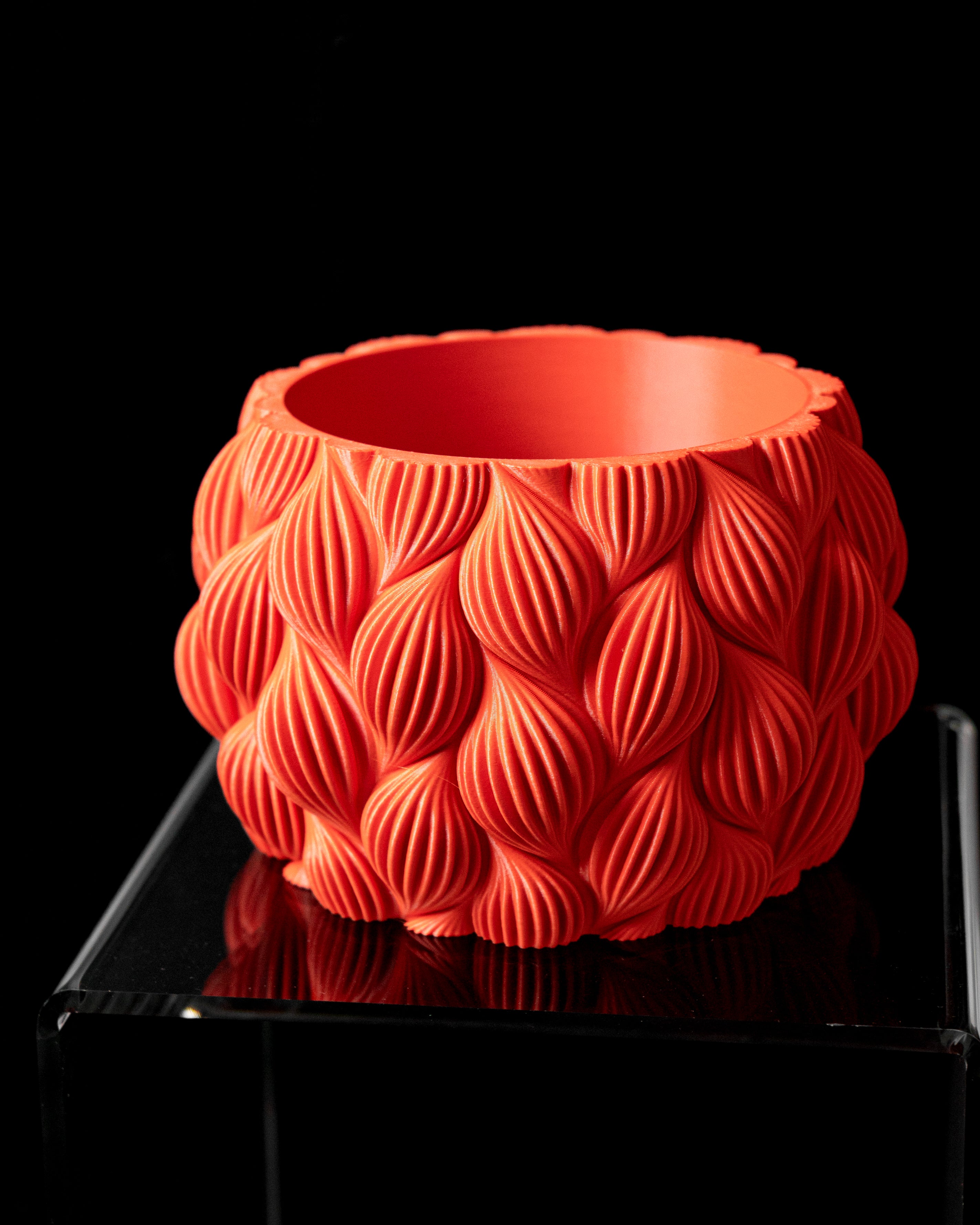 Ripple Planter Pot