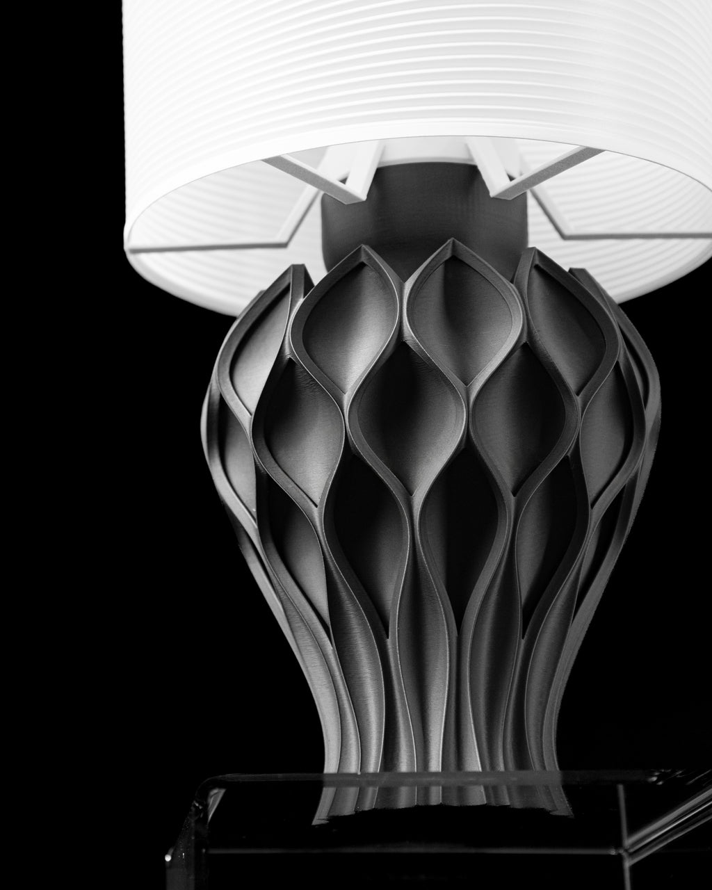 The Abyssal Table Lamp