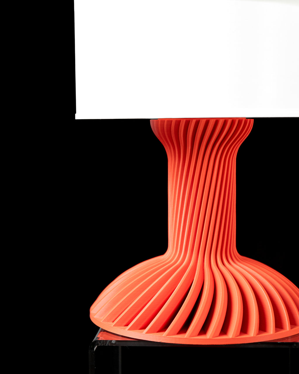 The Ridged Table Lamp