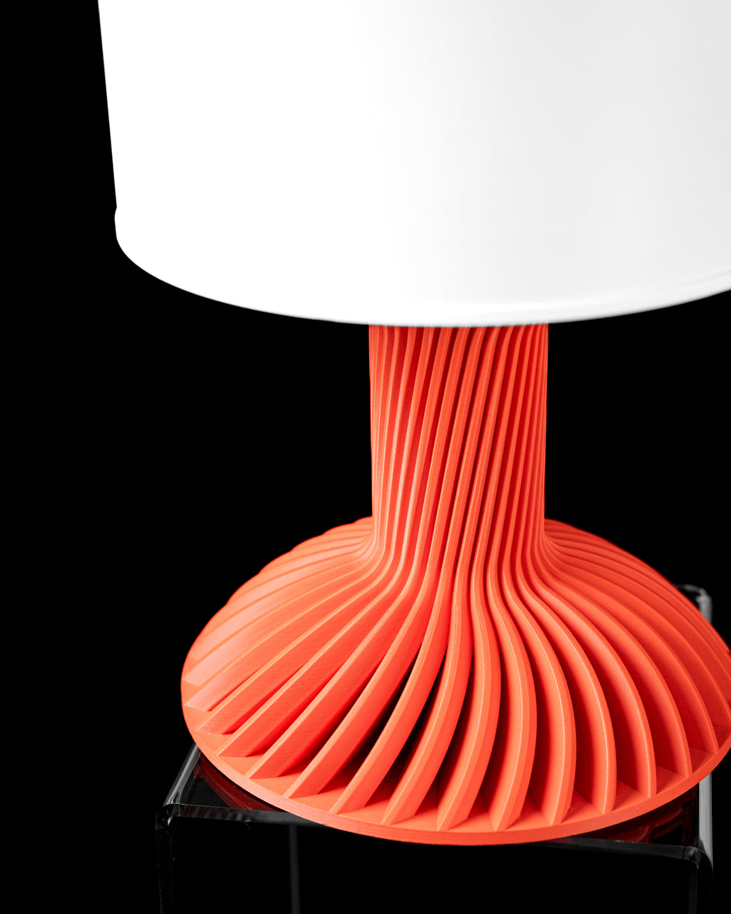 The Ridged Table Lamp