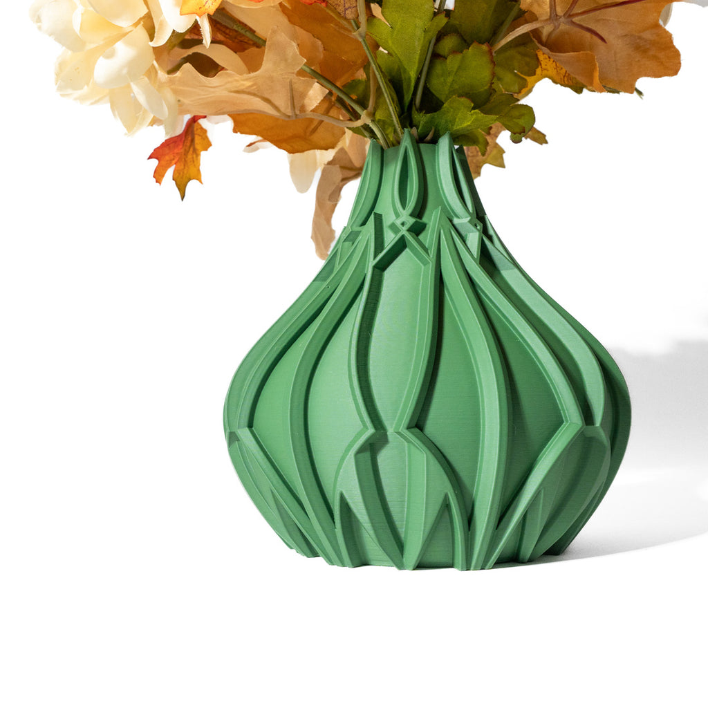 Arvin Flower Vase