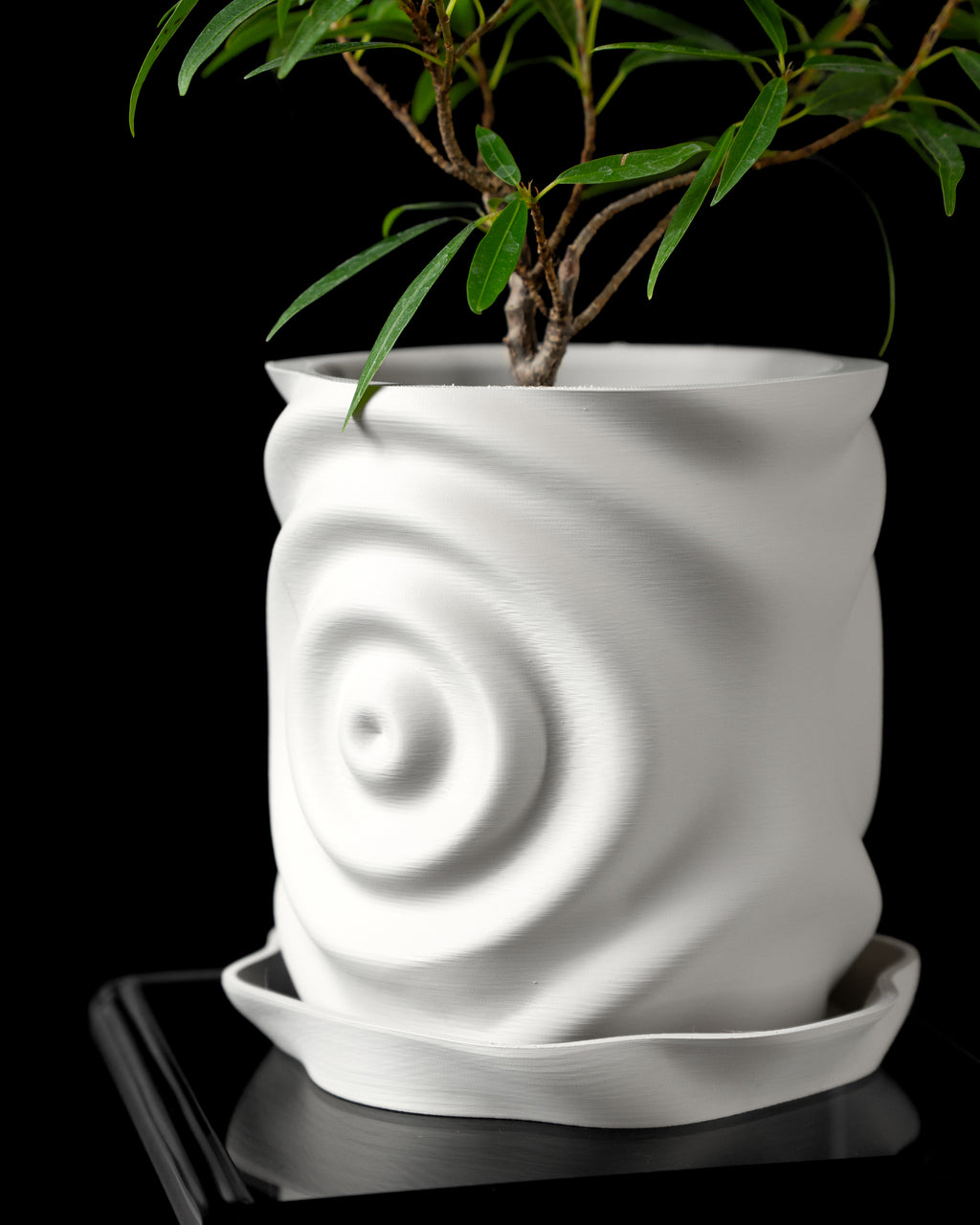 Waterdrop Planter Pot