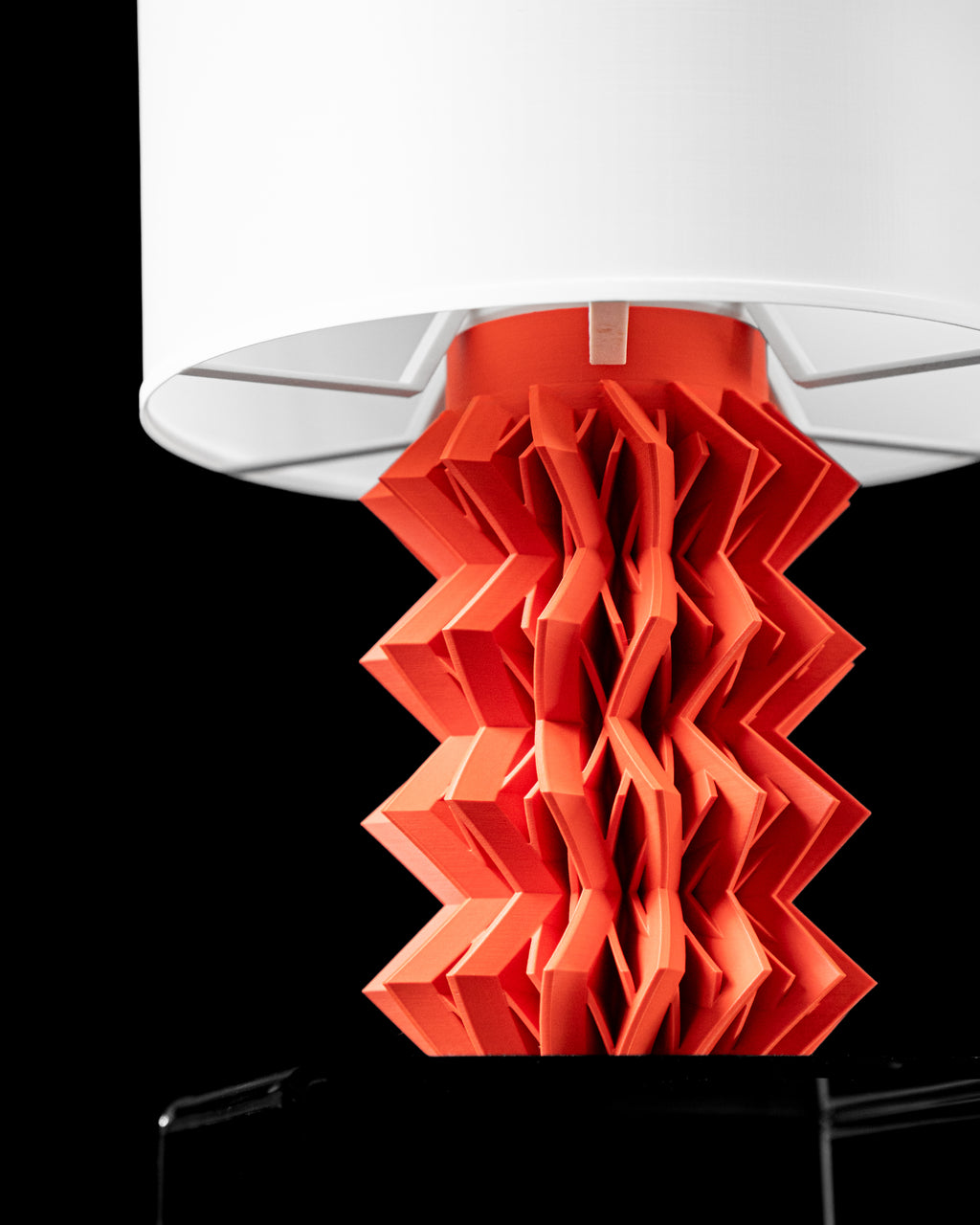 The Zig Table Lamp