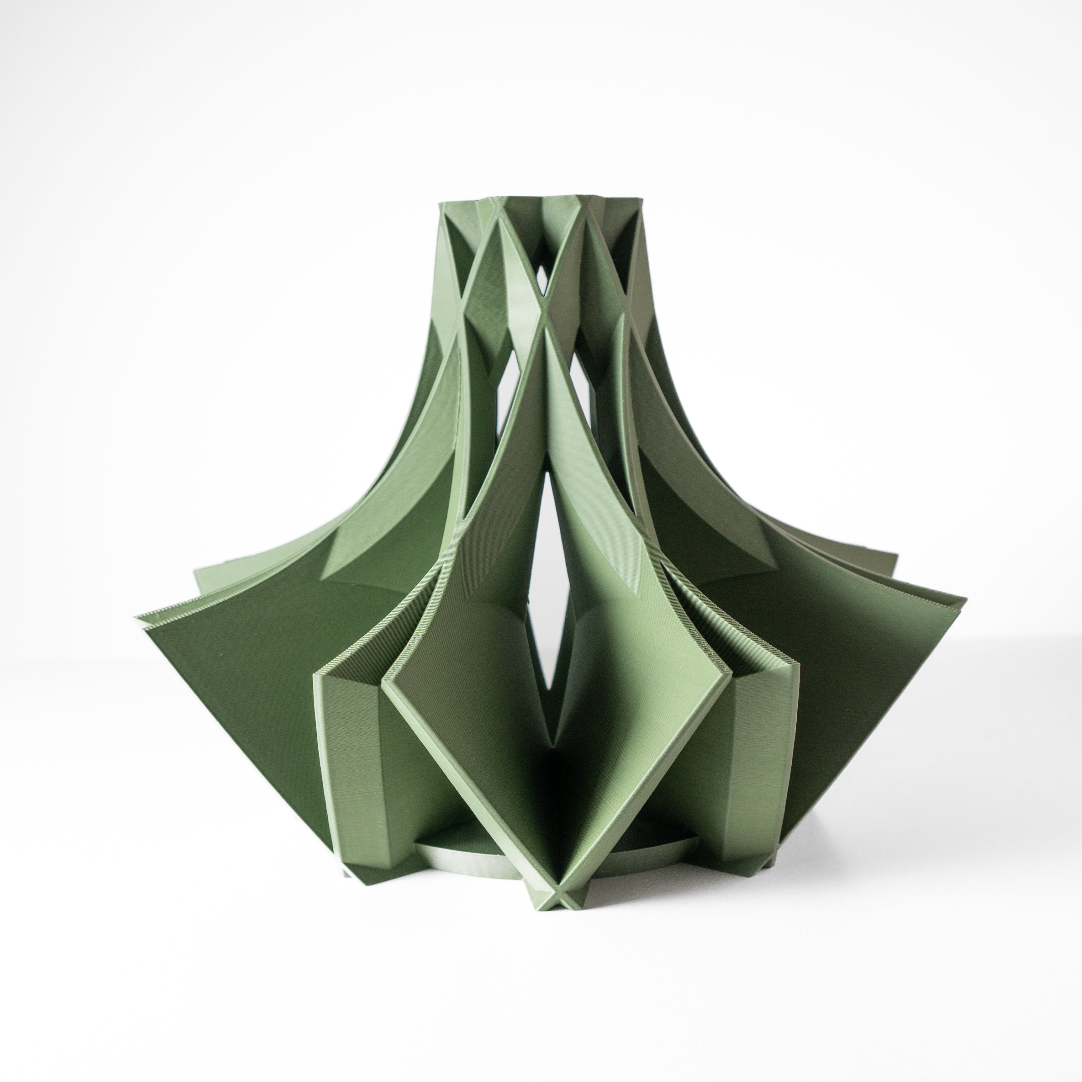 Ramo Vase