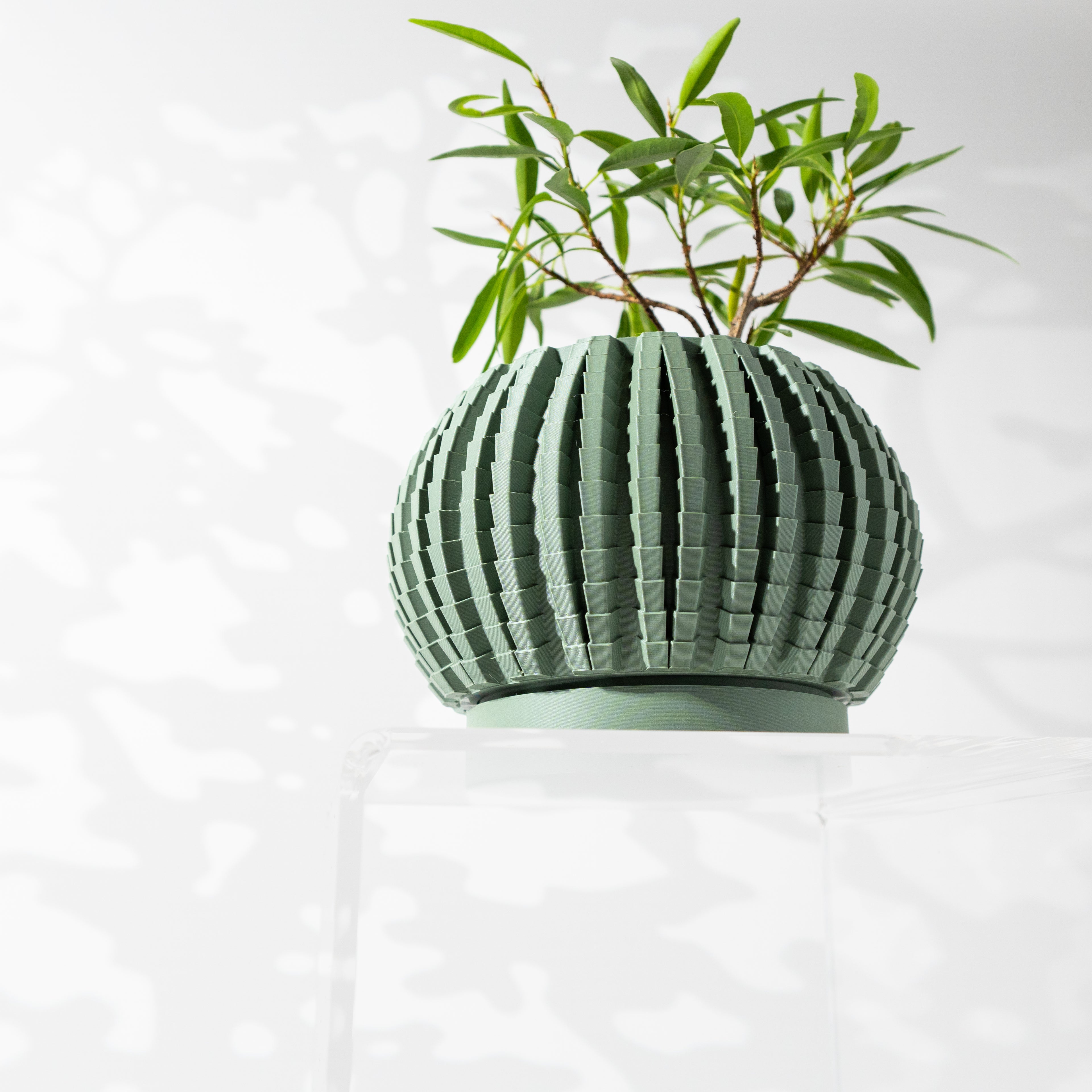 Uralo Planter