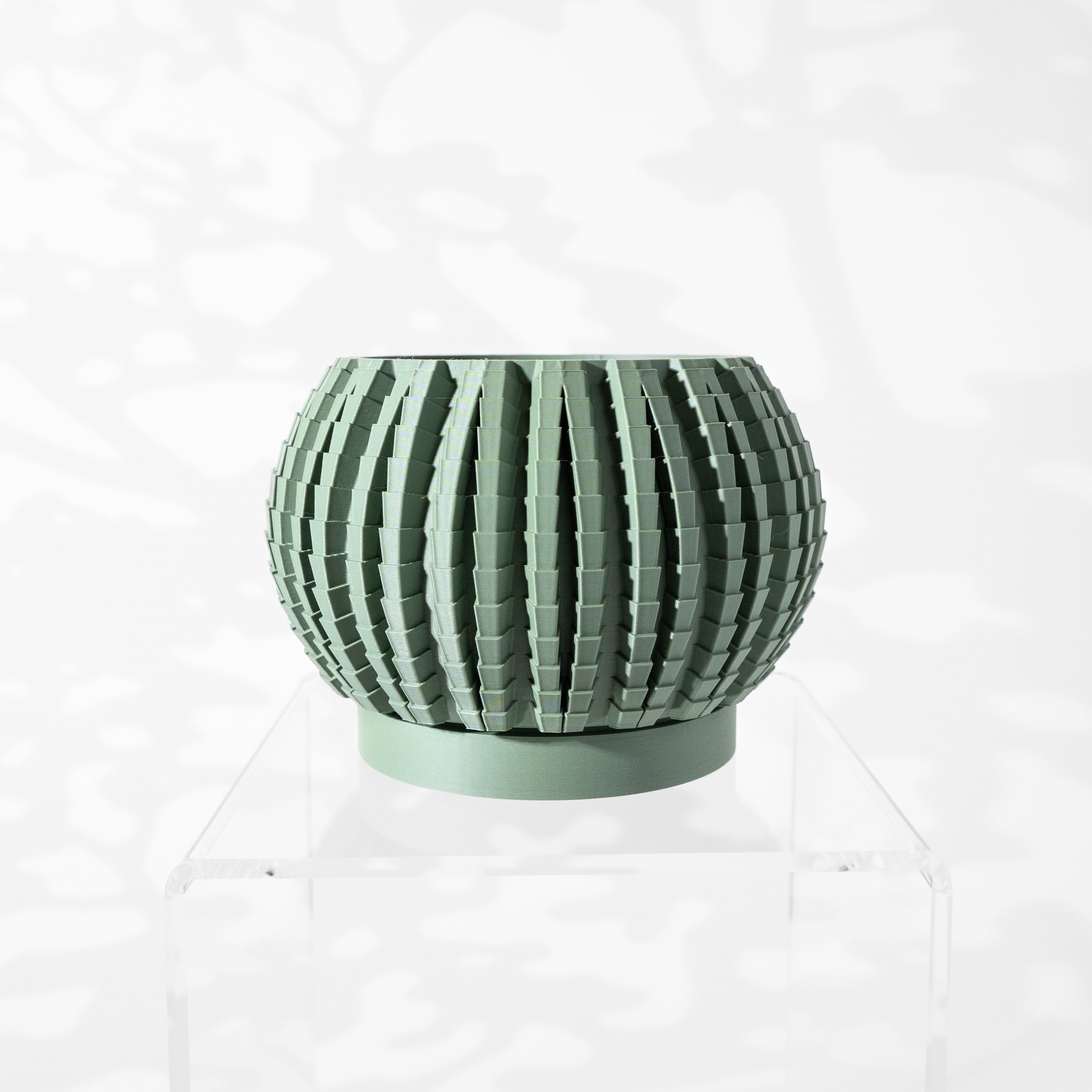 Uralo Planter