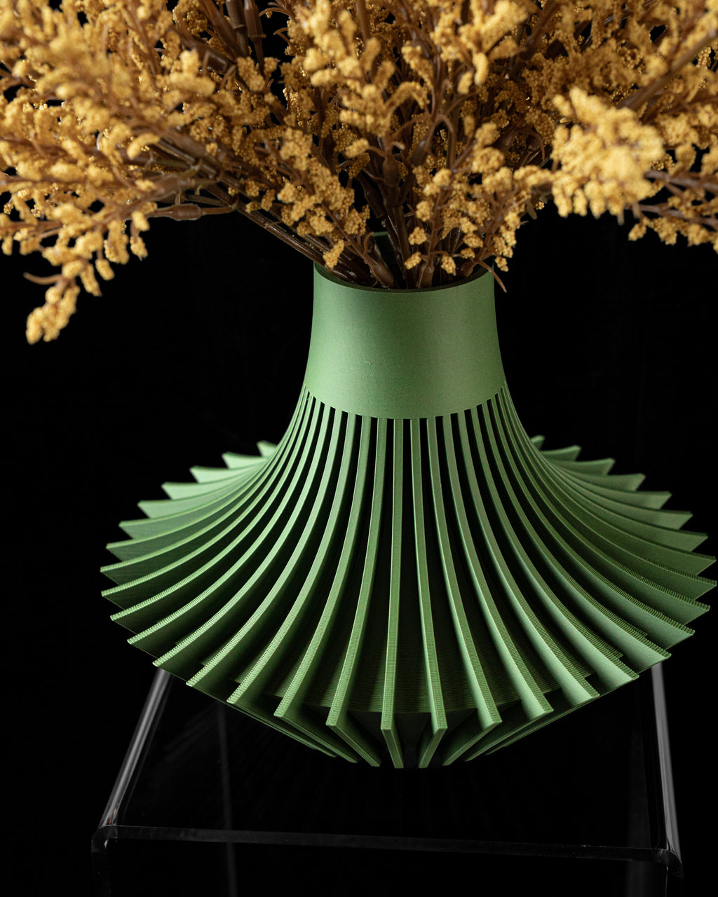 Yin Flower Vase
