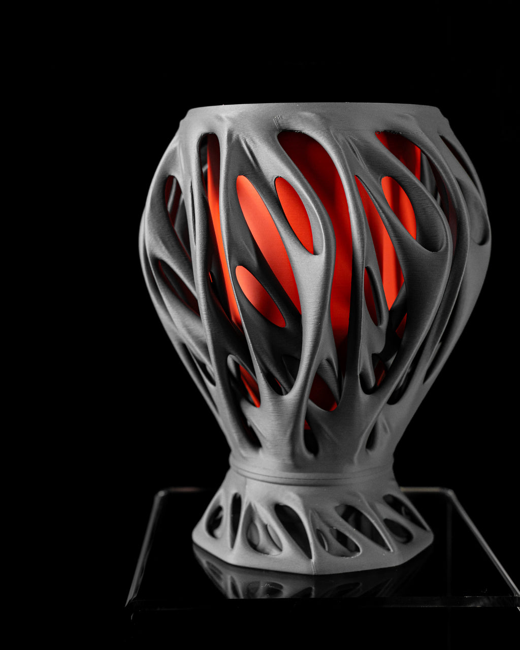 Mantis Planter Pot
