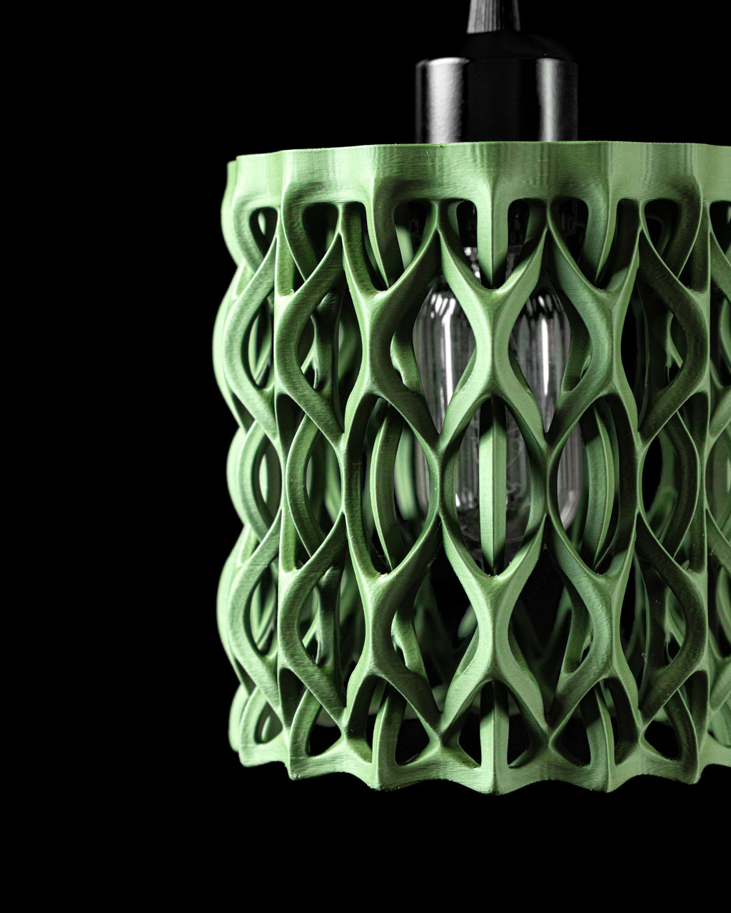 The Chain Pendant Lamp 02