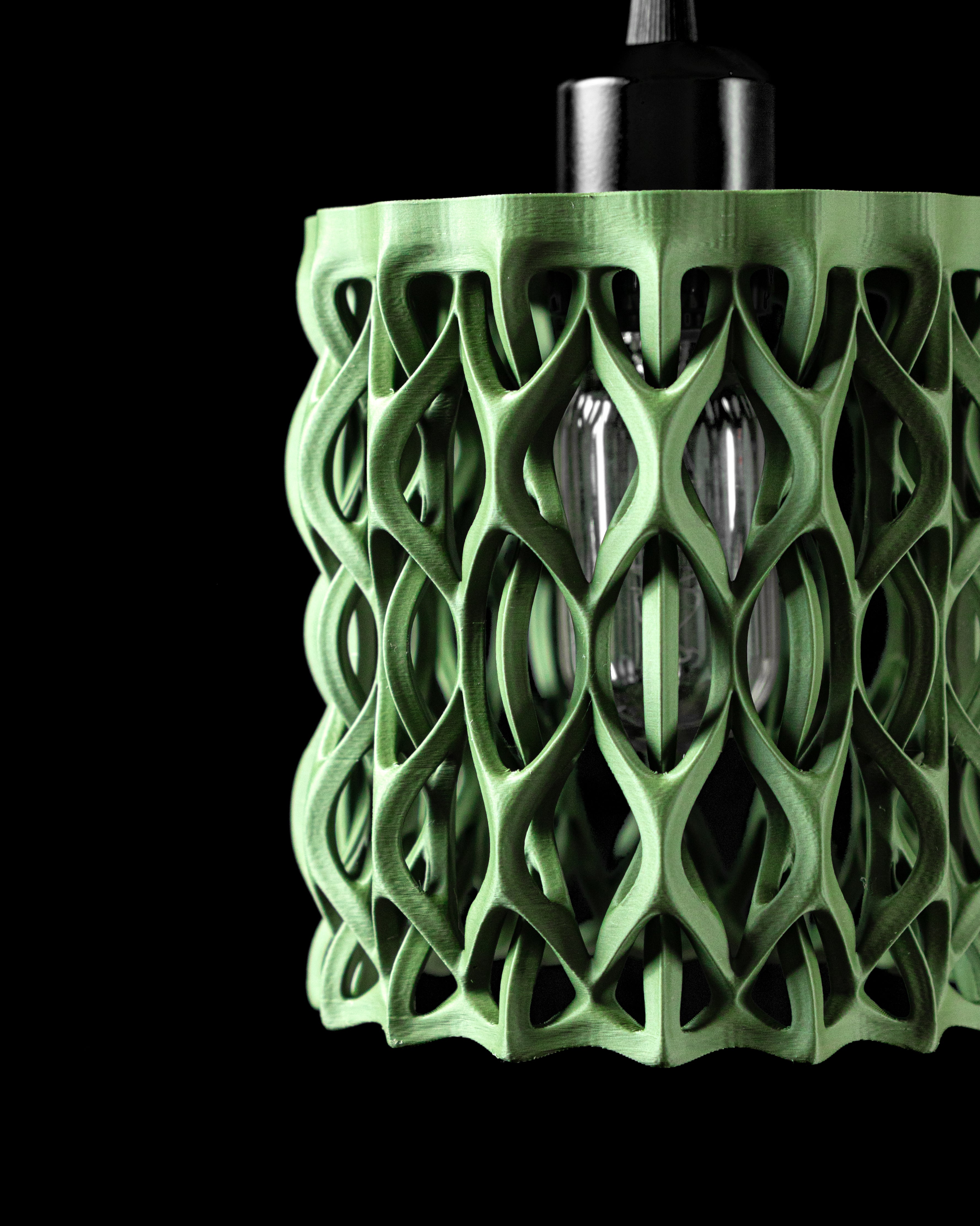 The Chain Pendant Lamp 02