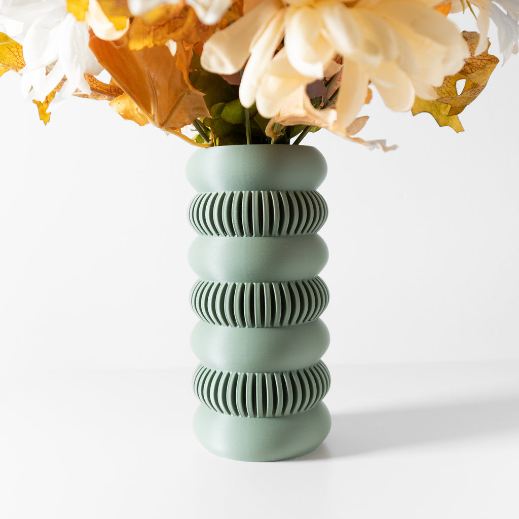 Jino Vase