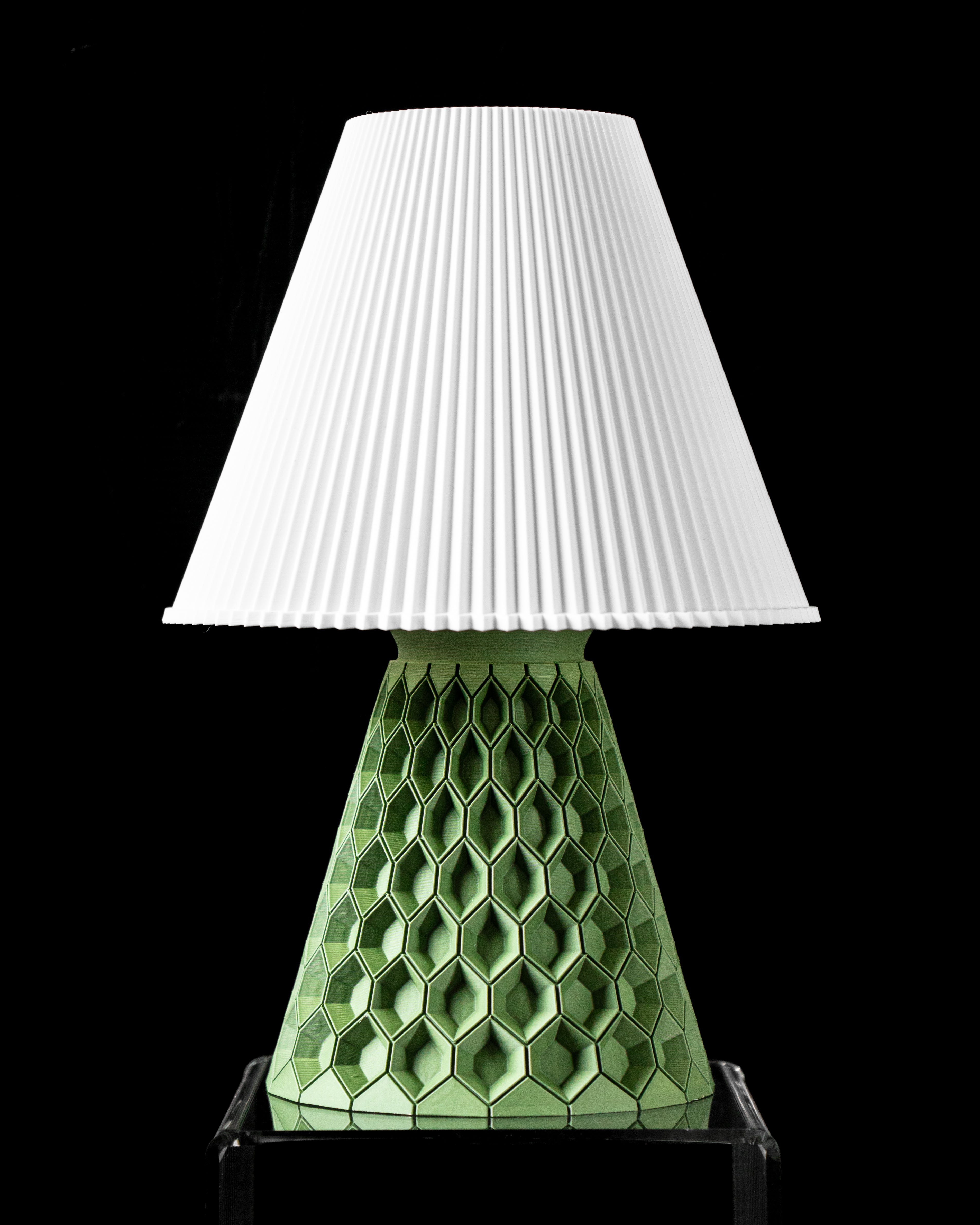 The Hexa Table Lamp