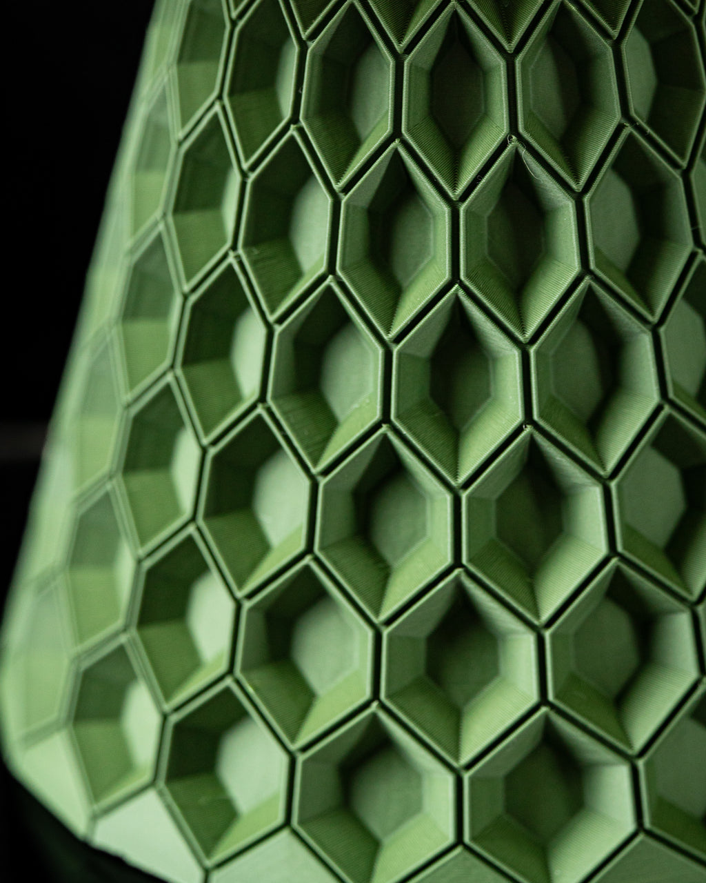 The Hexa Table Lamp