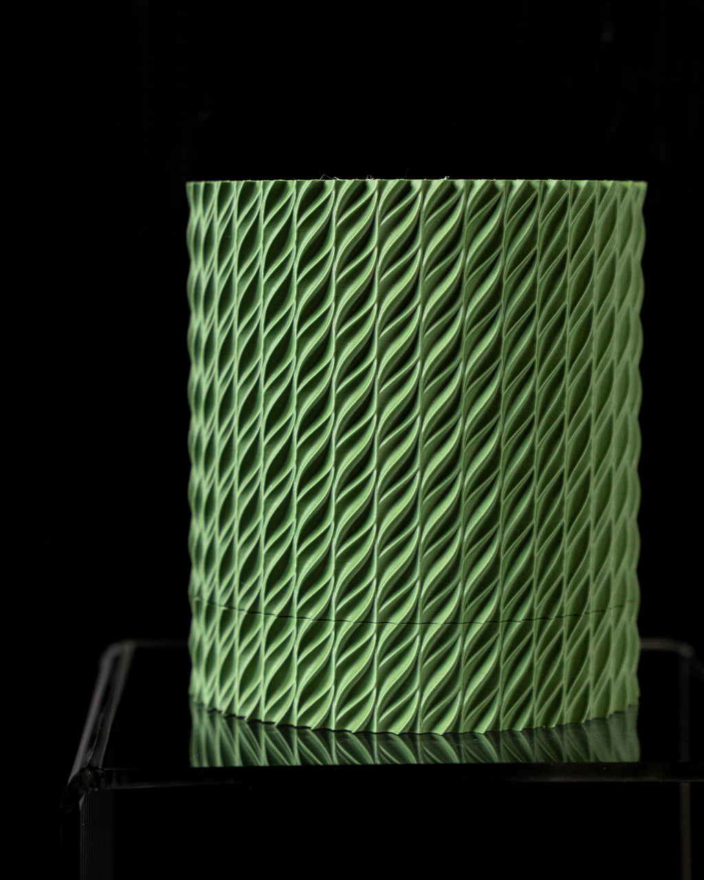 Flow Planter Pot