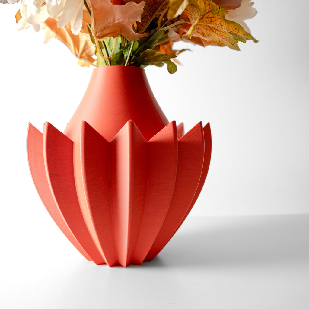 Makio Vase