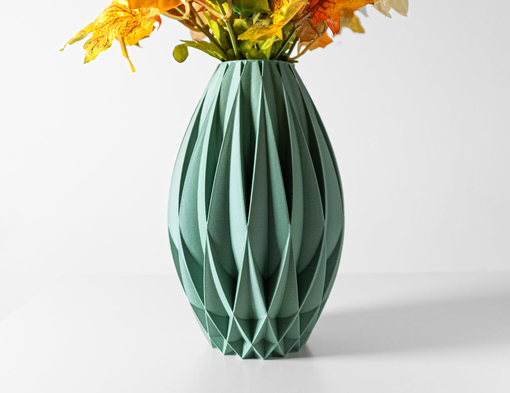 Kivra Vase