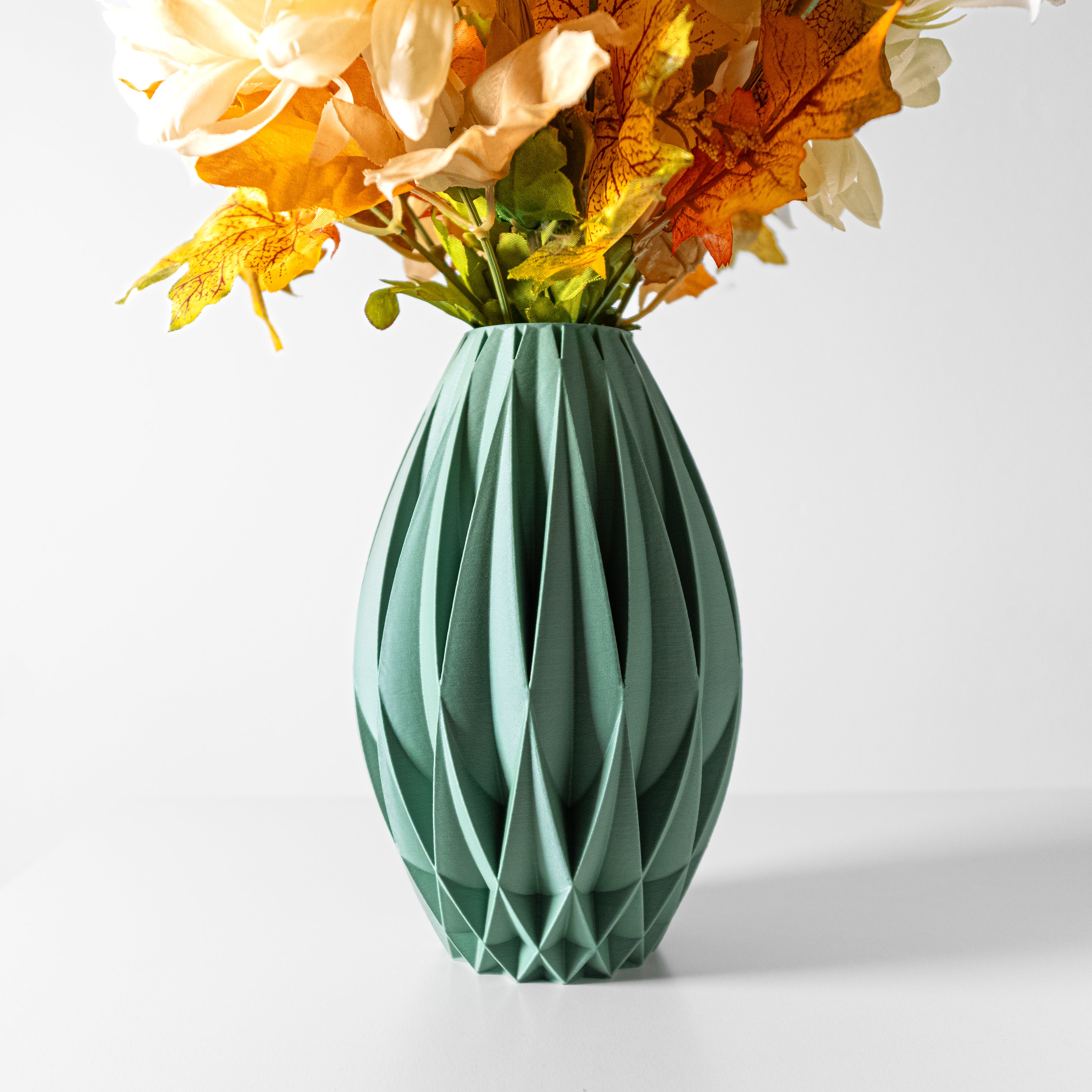 Kivra Vase