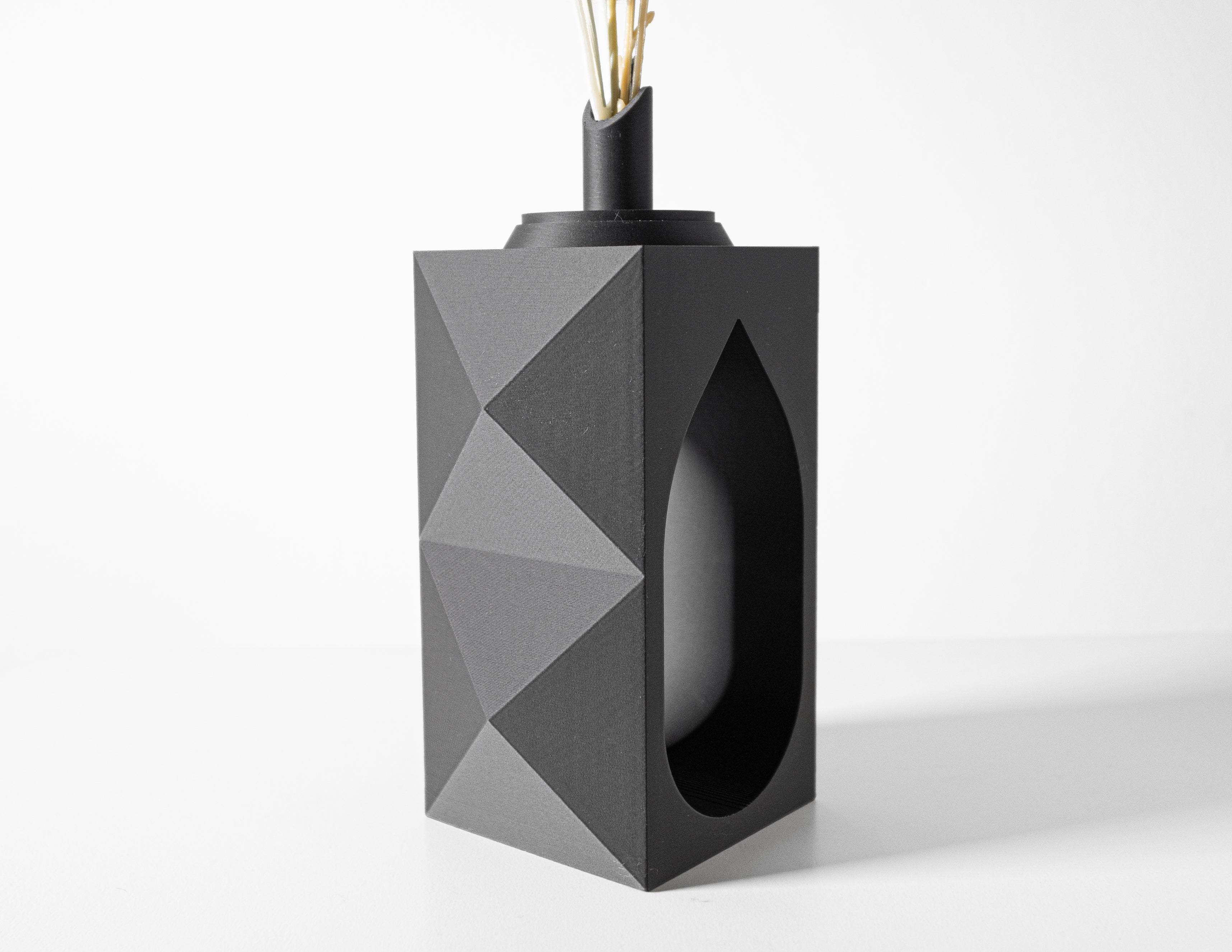 Lati Vase