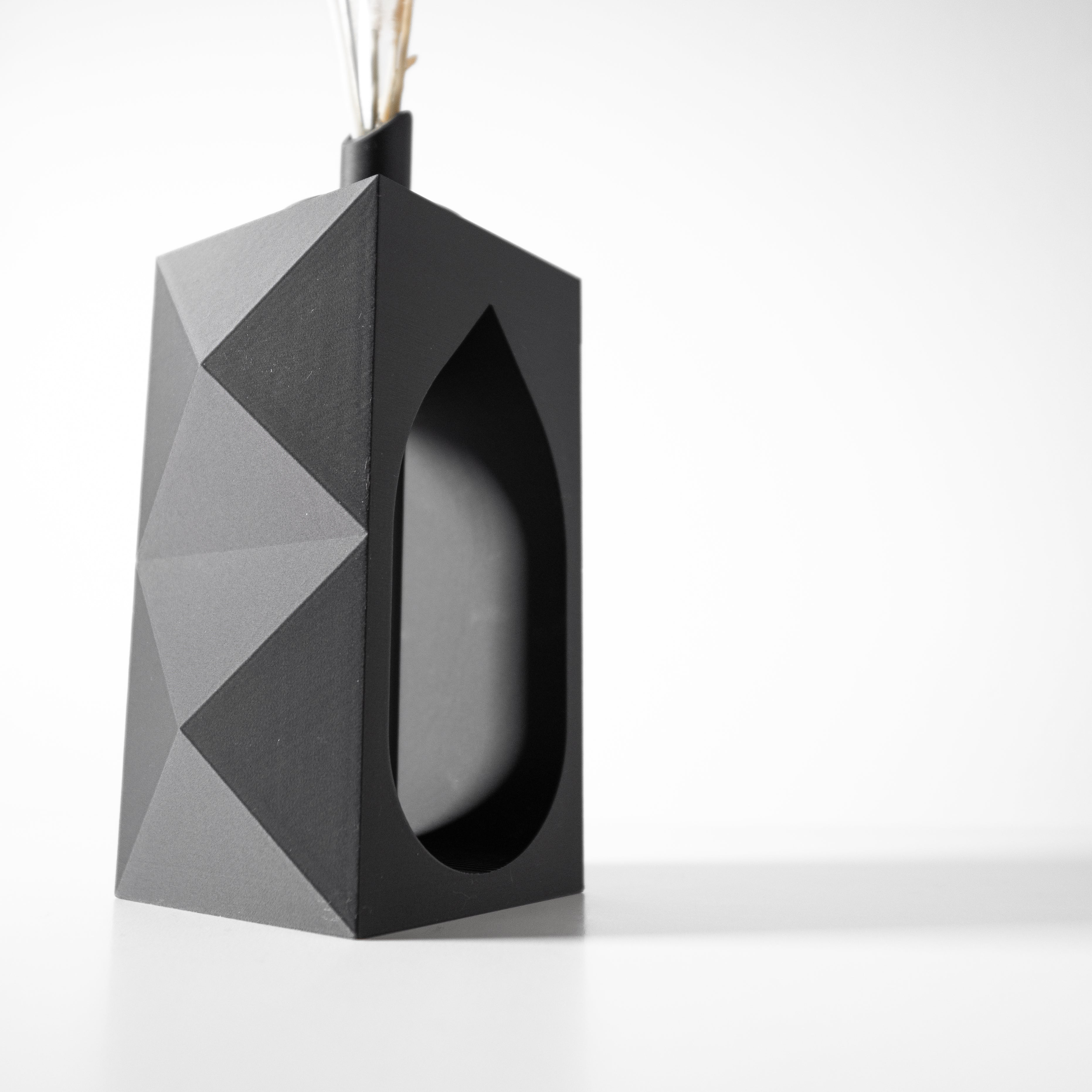 Lati Vase