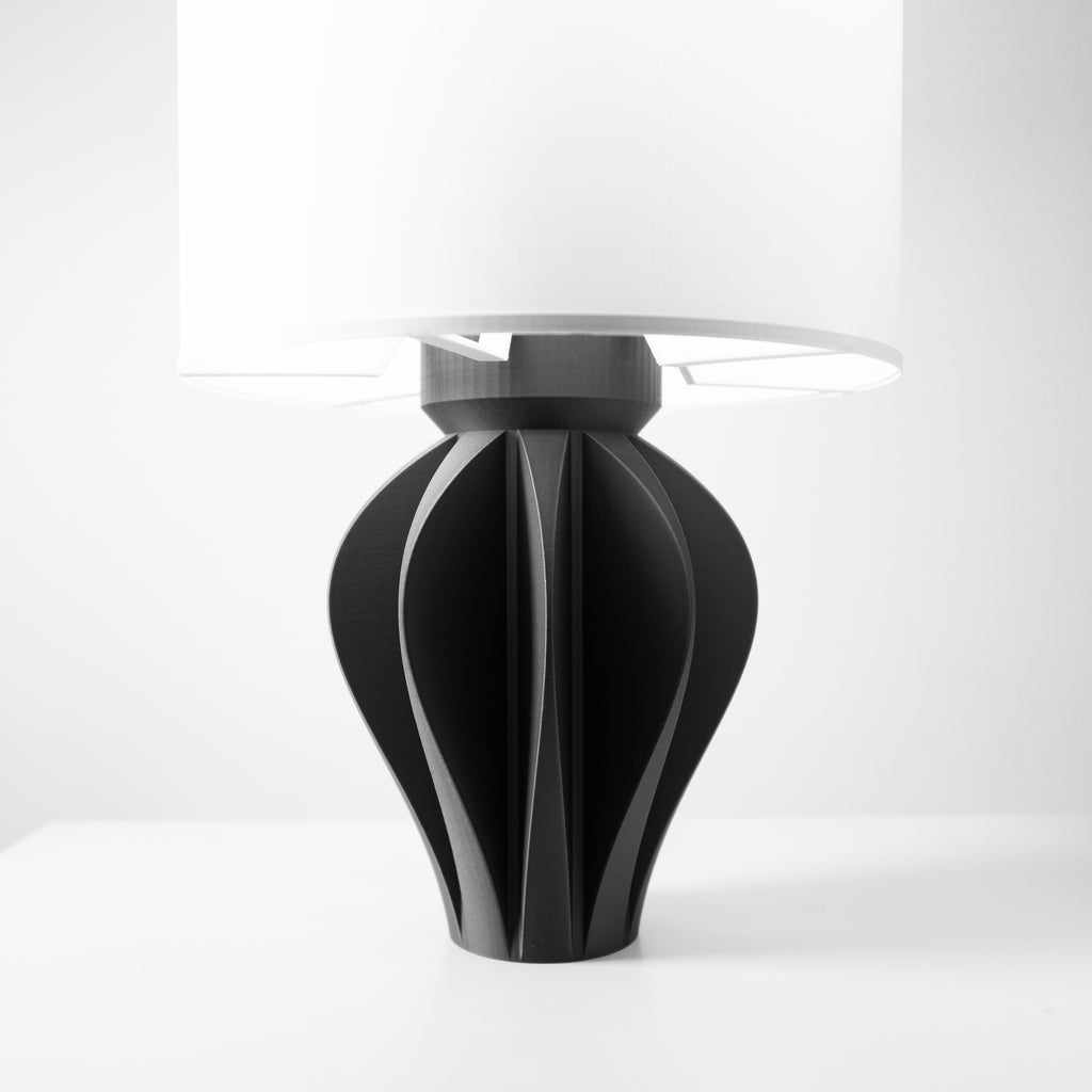 The Akani Lamp