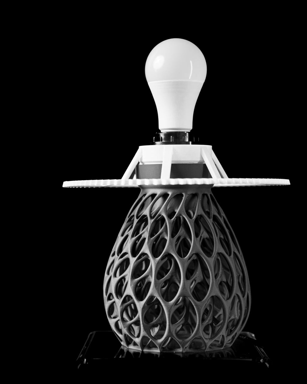 The Invader Table Lamp 02