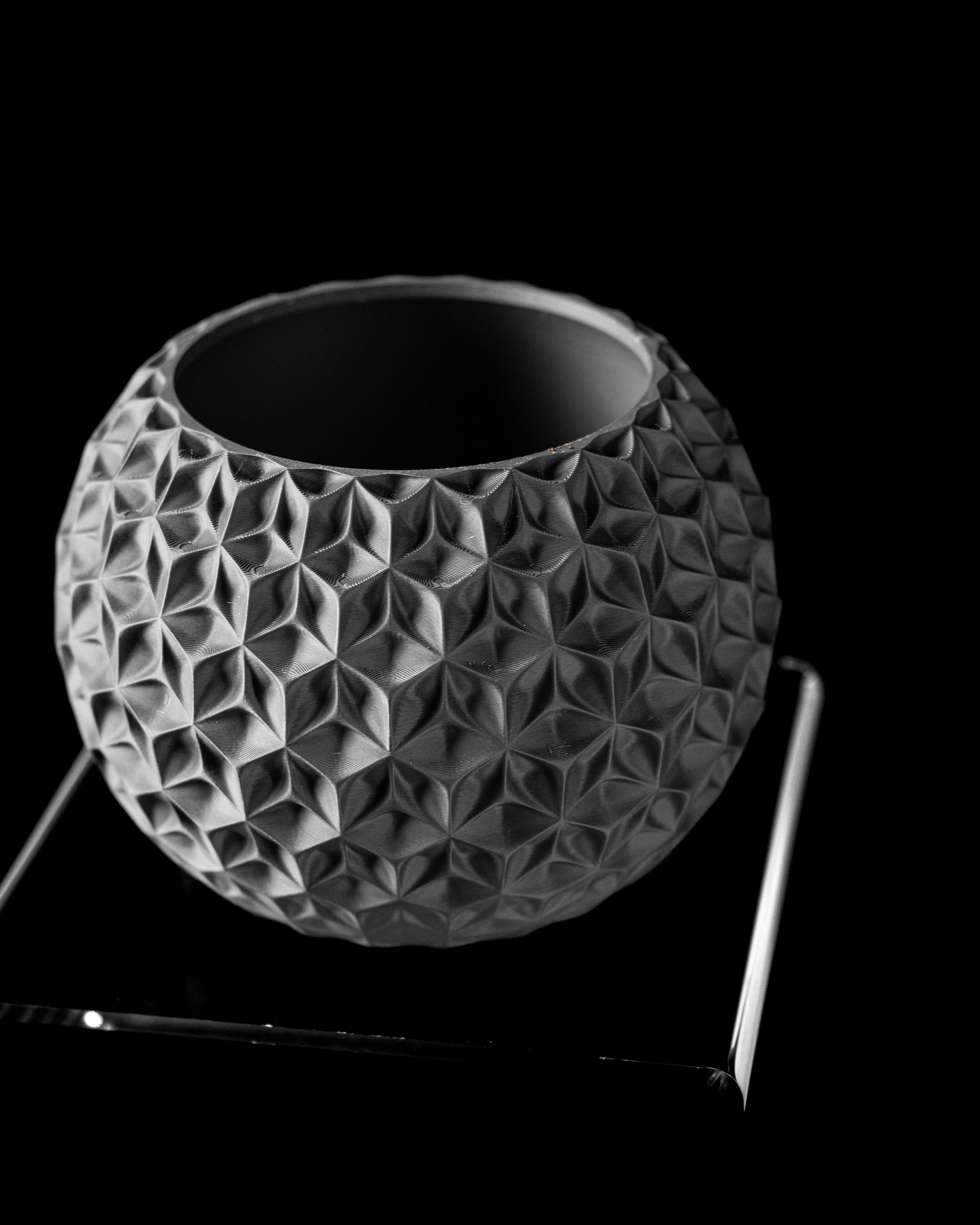 Trihex Planter Pot