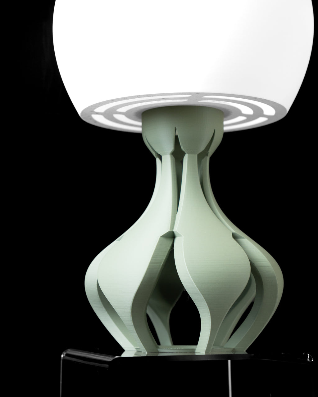 The Zari Table Lamp