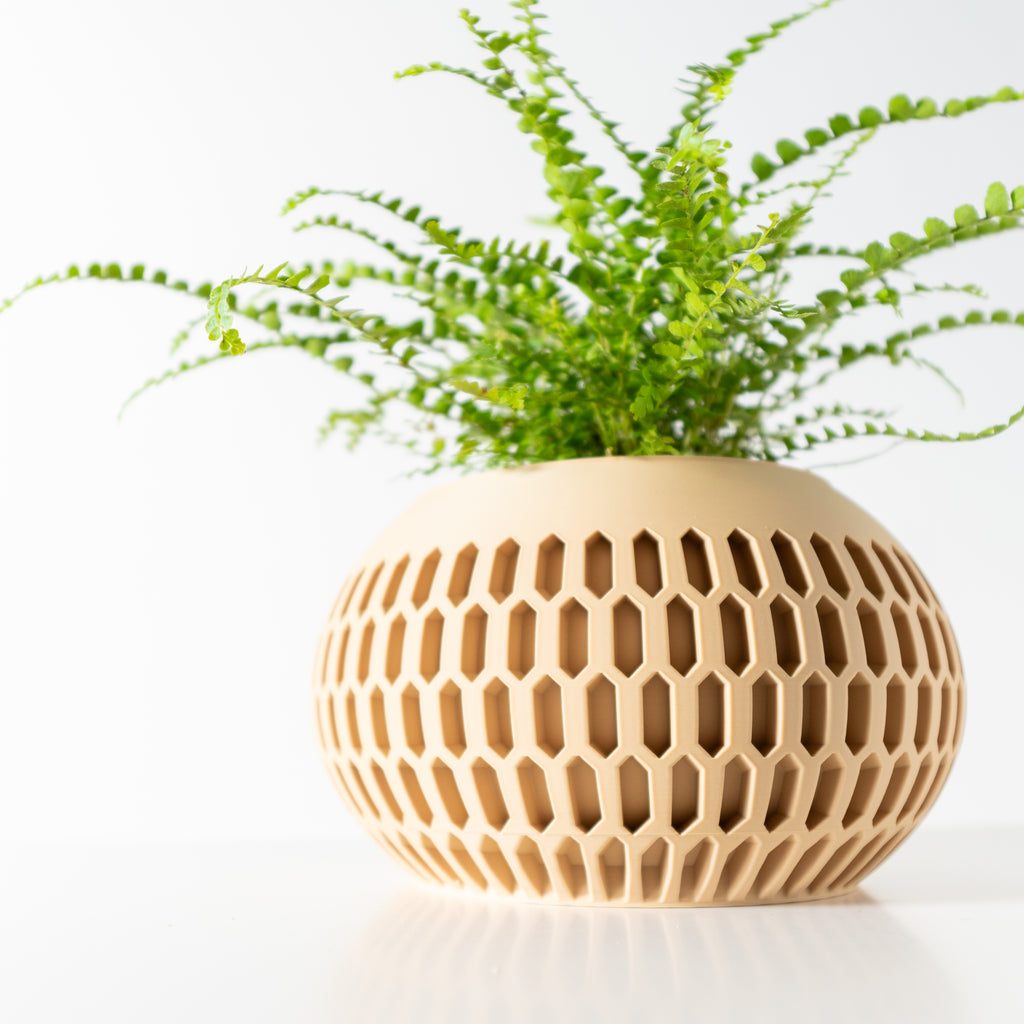 Mervis Planter