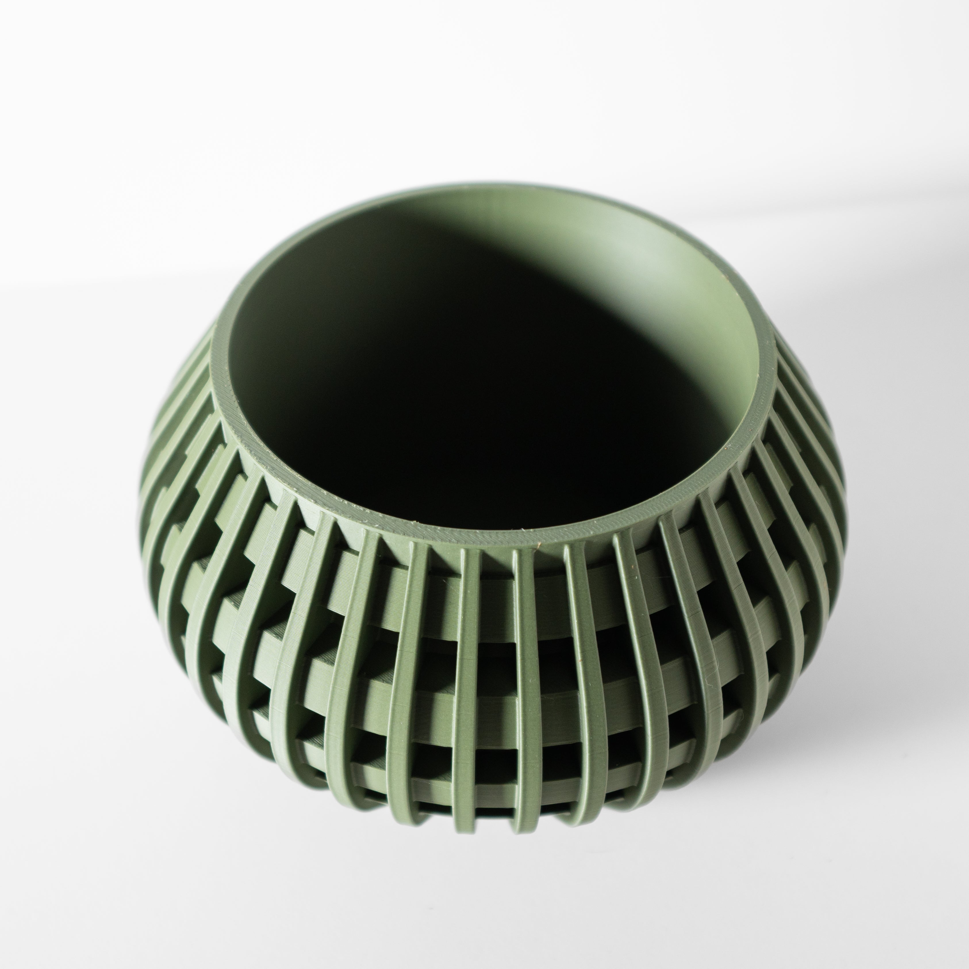 The Usio Planter Pot