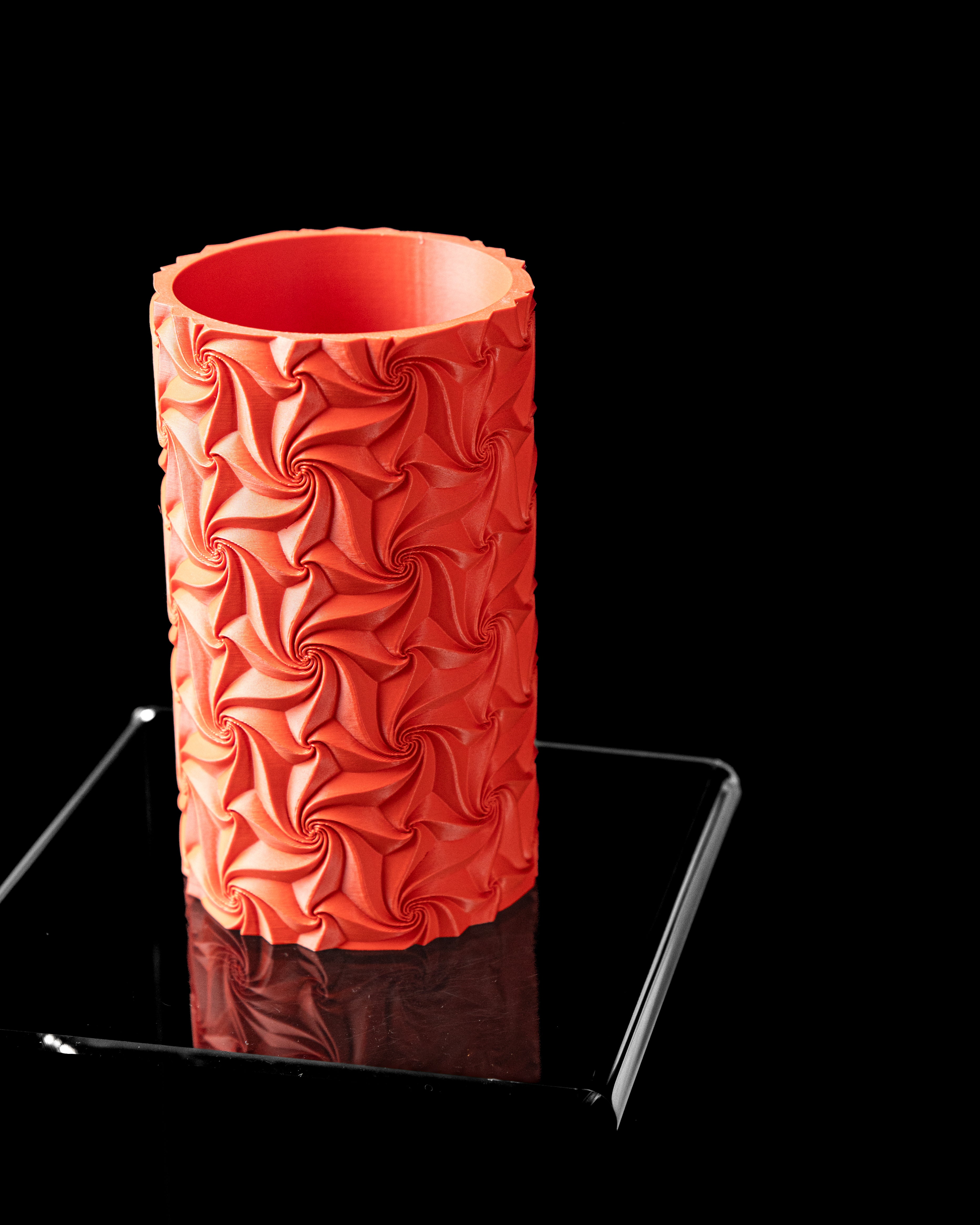 Swirl Flower Vase