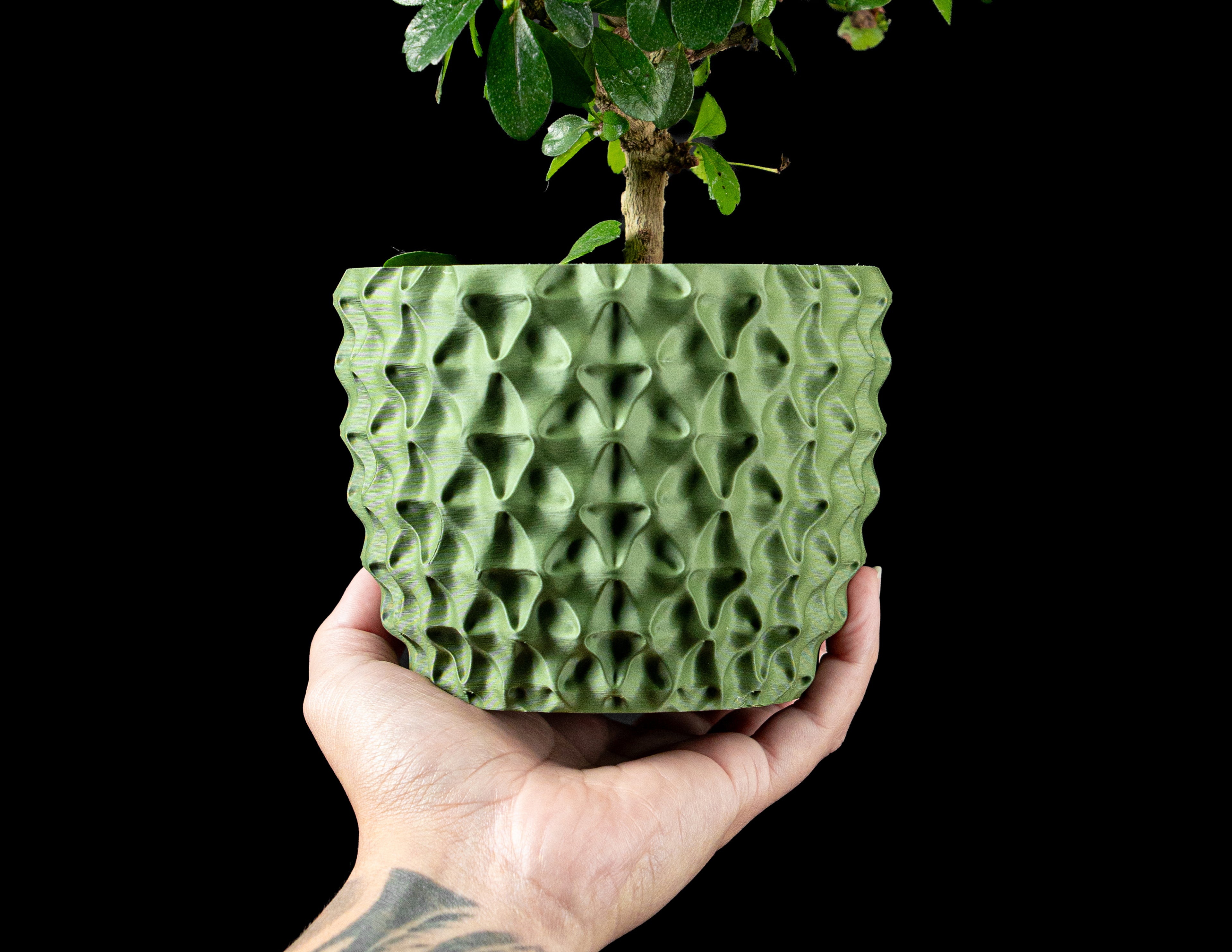 Tri-Wave Planter Pot