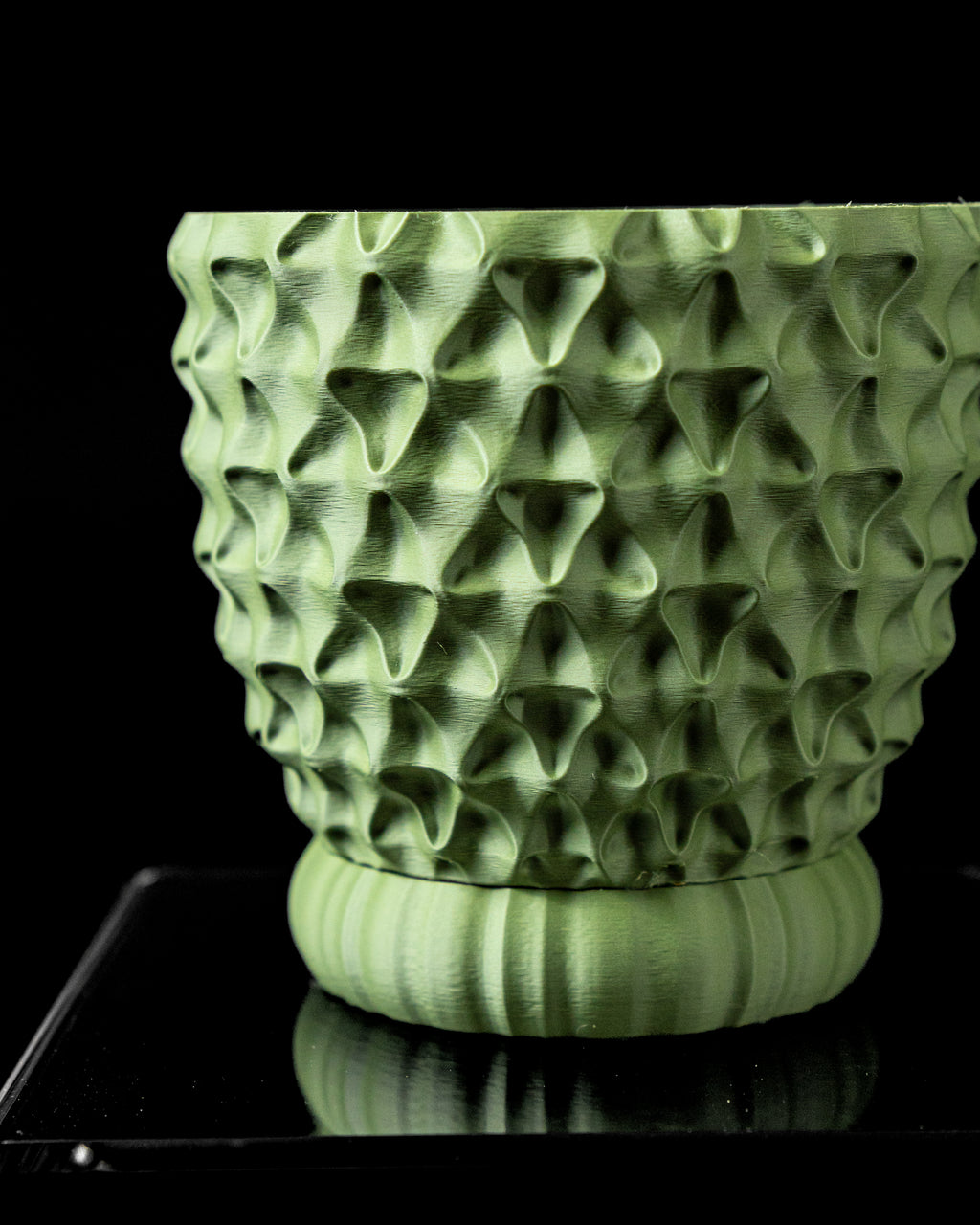 Tri-Wave Planter Pot