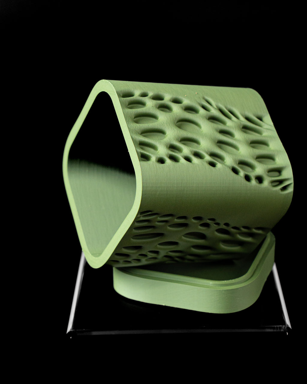 Vapor Planter Pot
