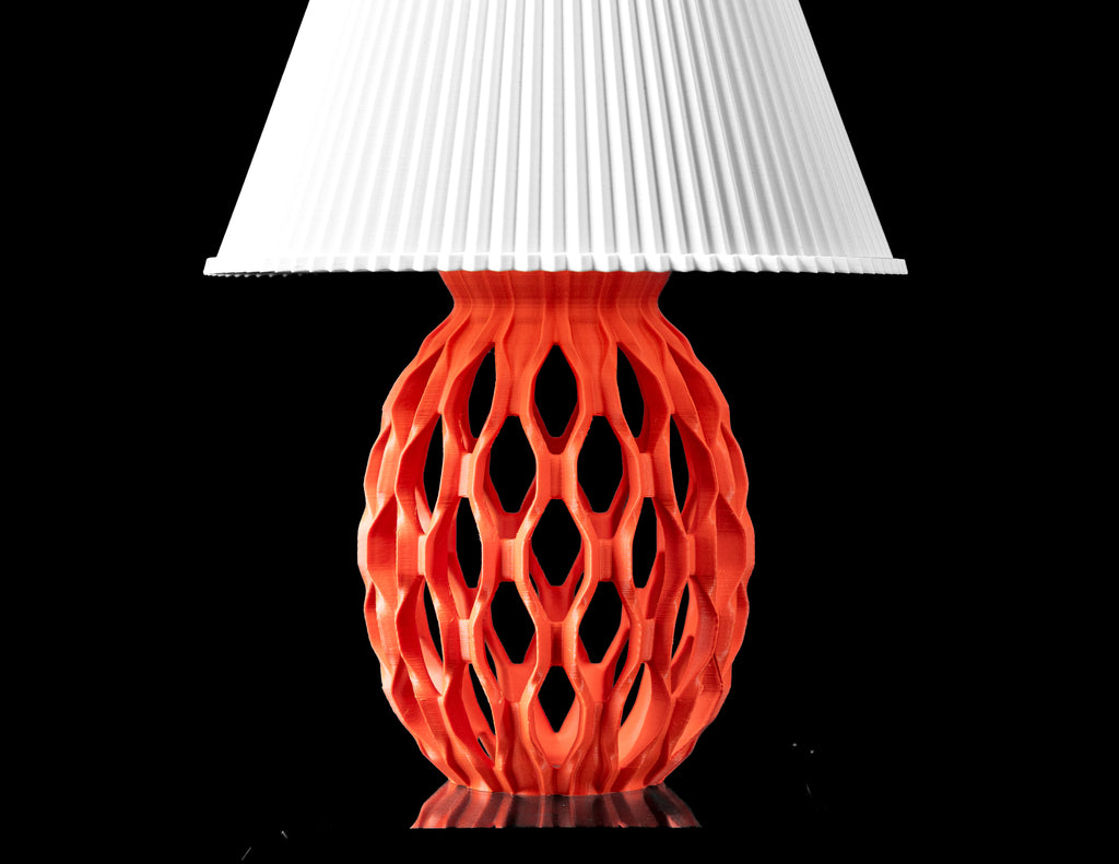 The Chain Table Lamp