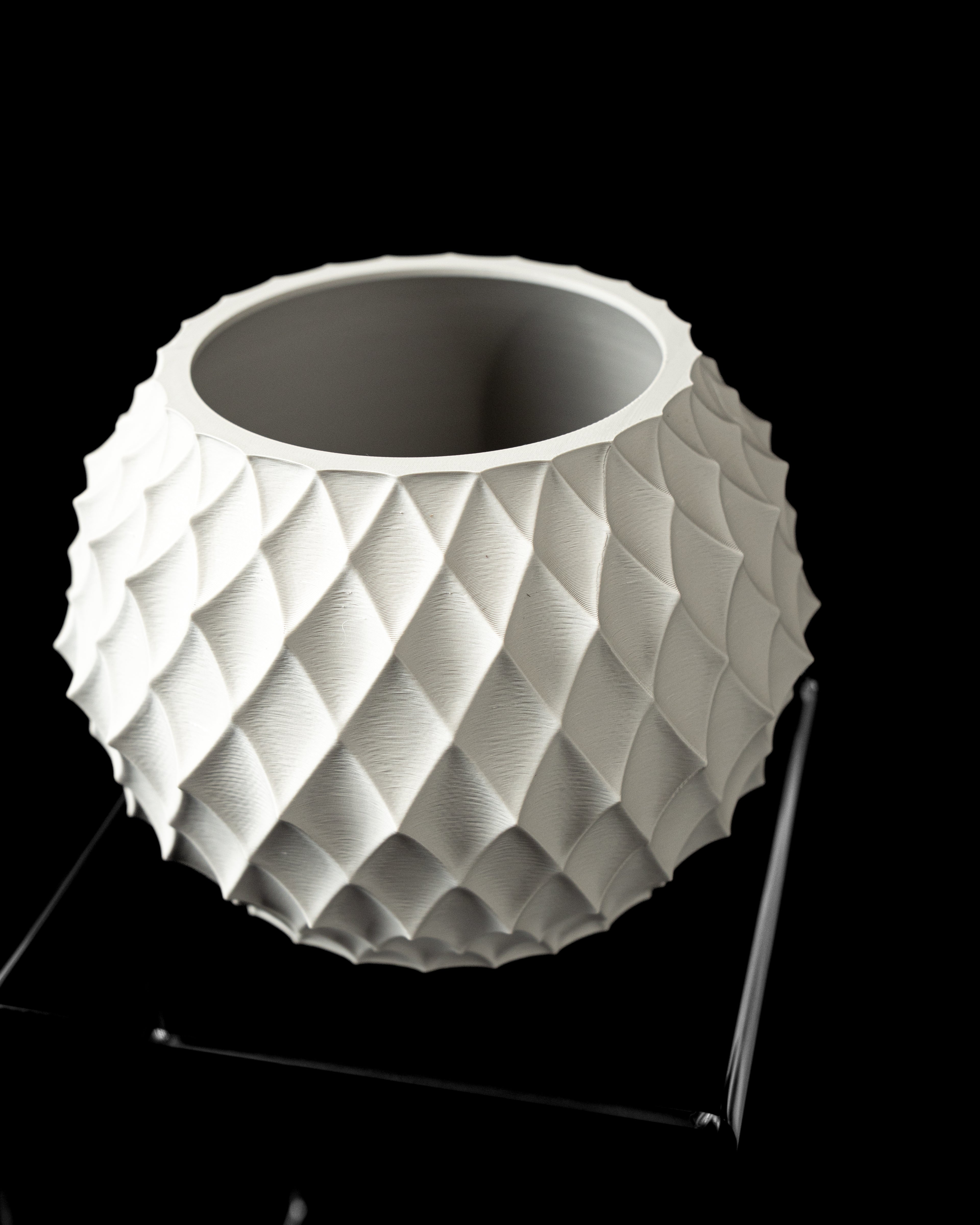 Diamond Planter Pot