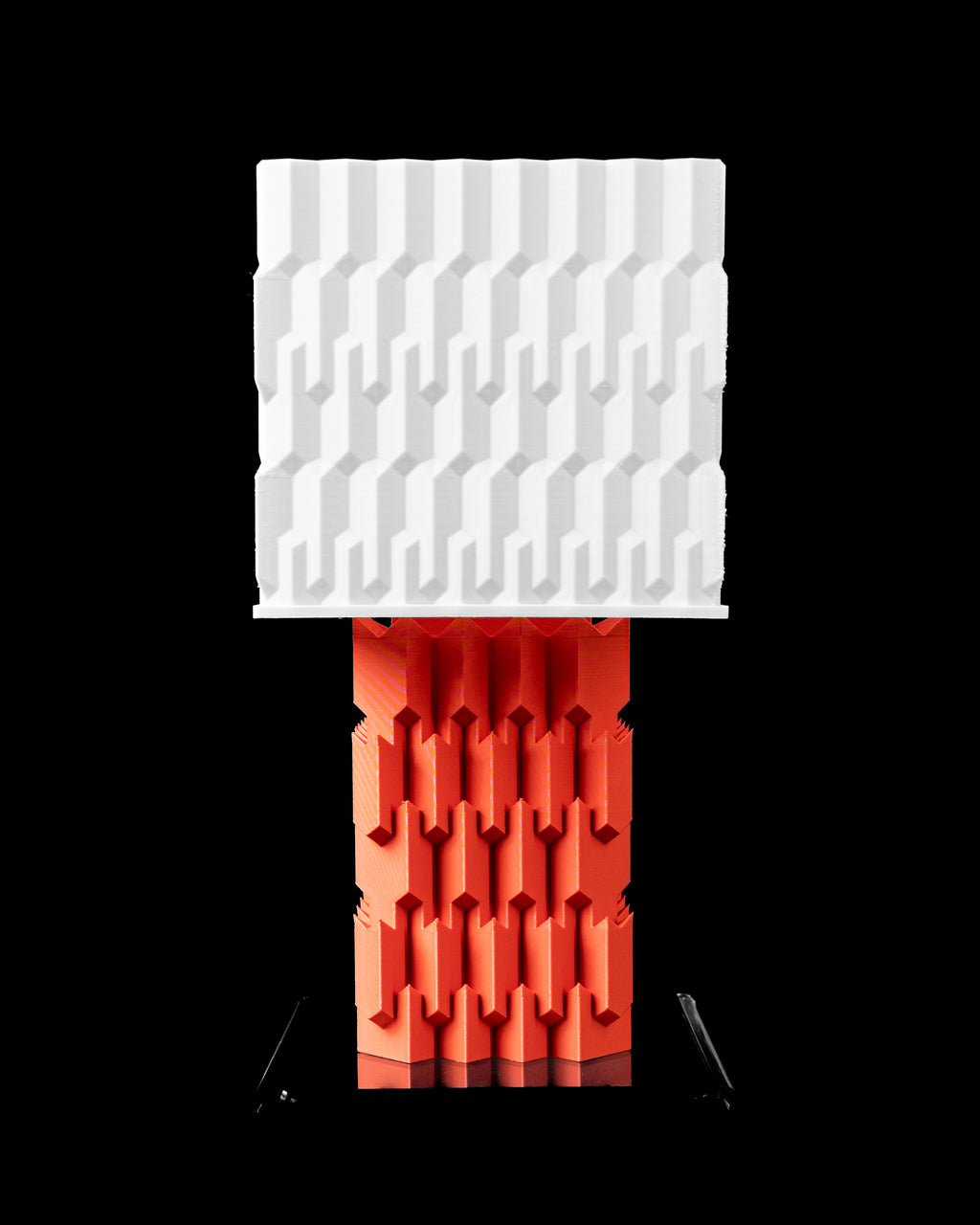 The Uplink Table Lamp