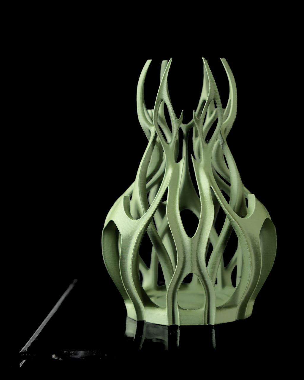 Drag Flower Vase