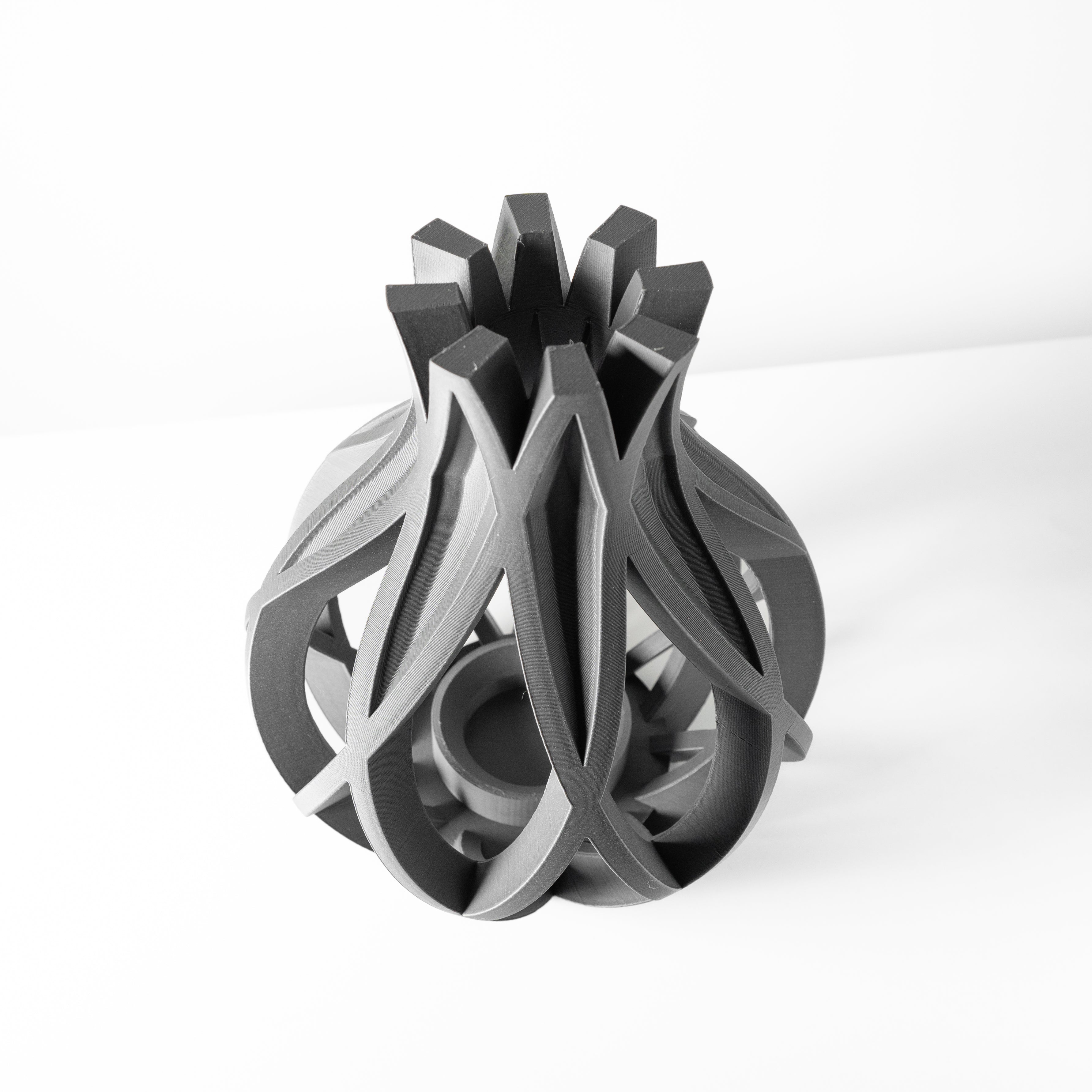 Oukan Vase
