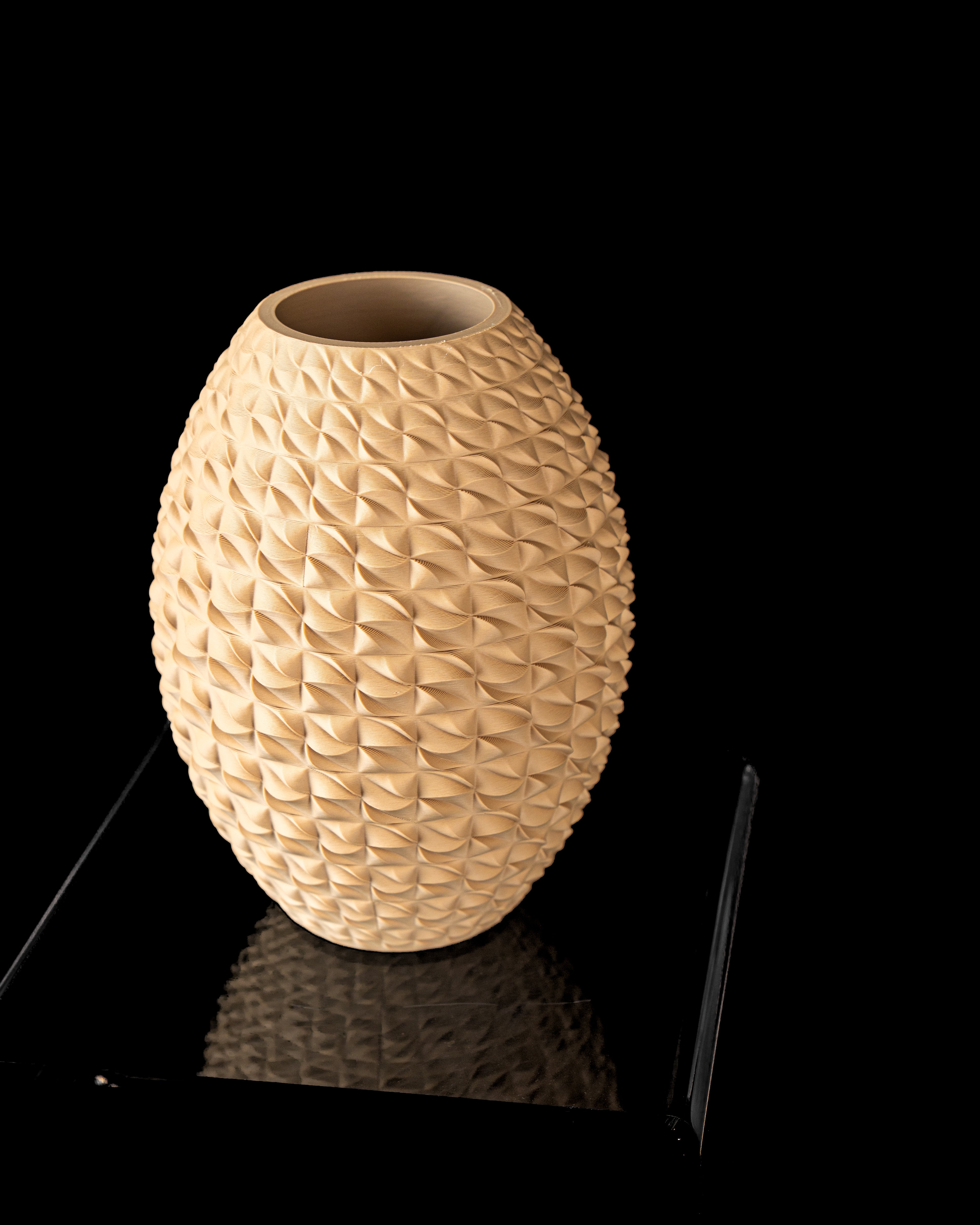 Sando Flower Vase