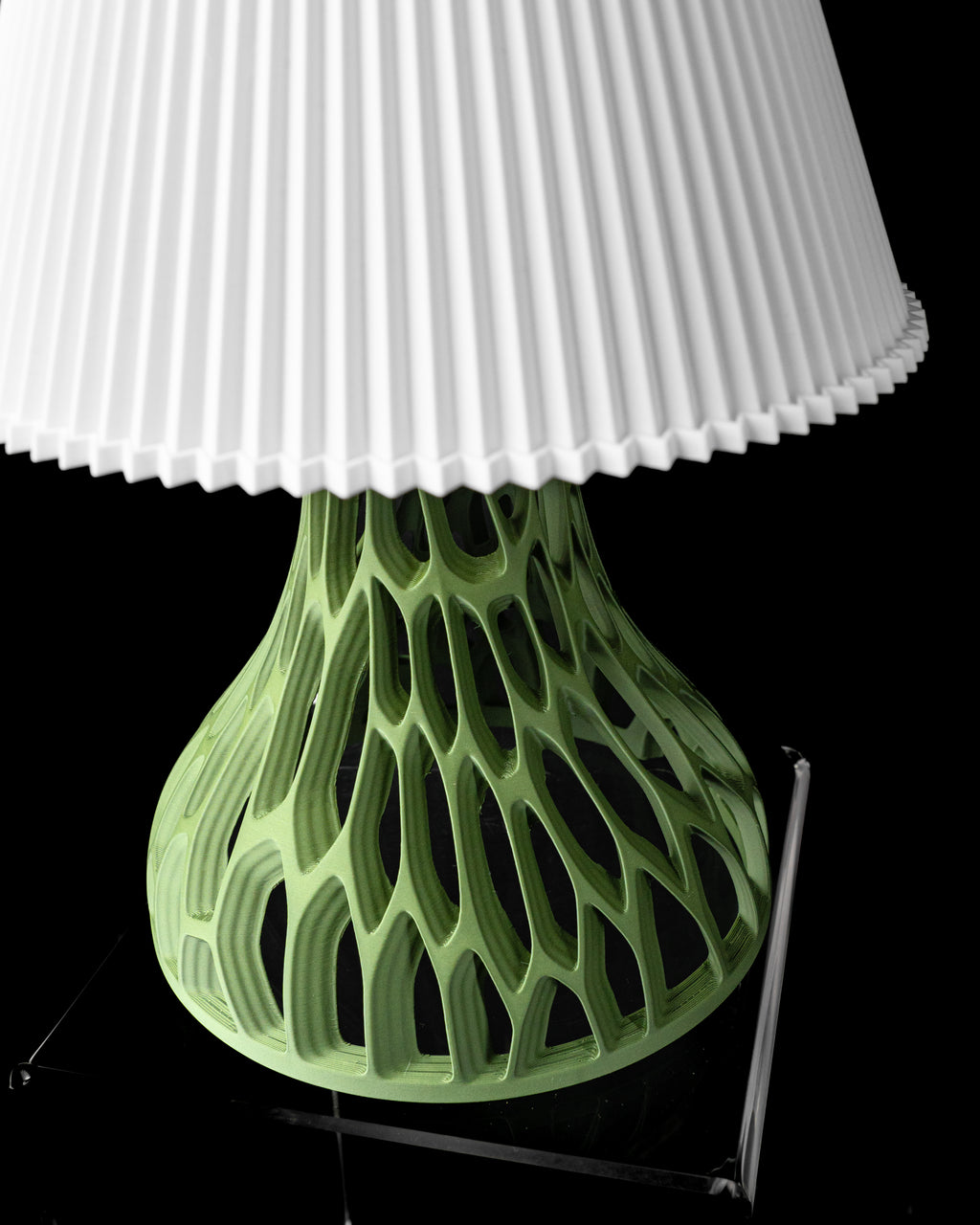 The Ringo Table Lamp