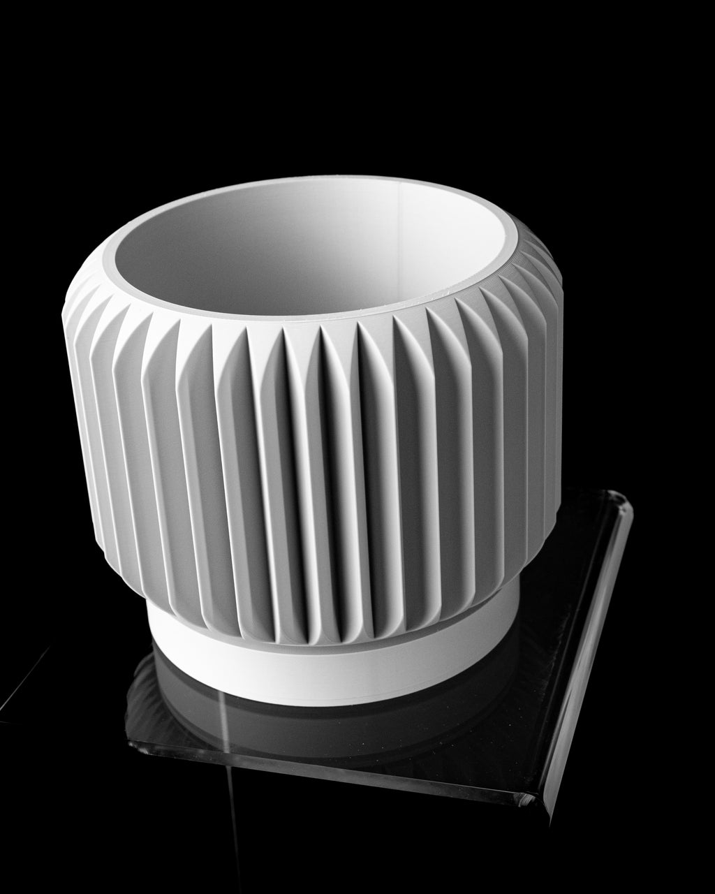 Nila Planter Pot