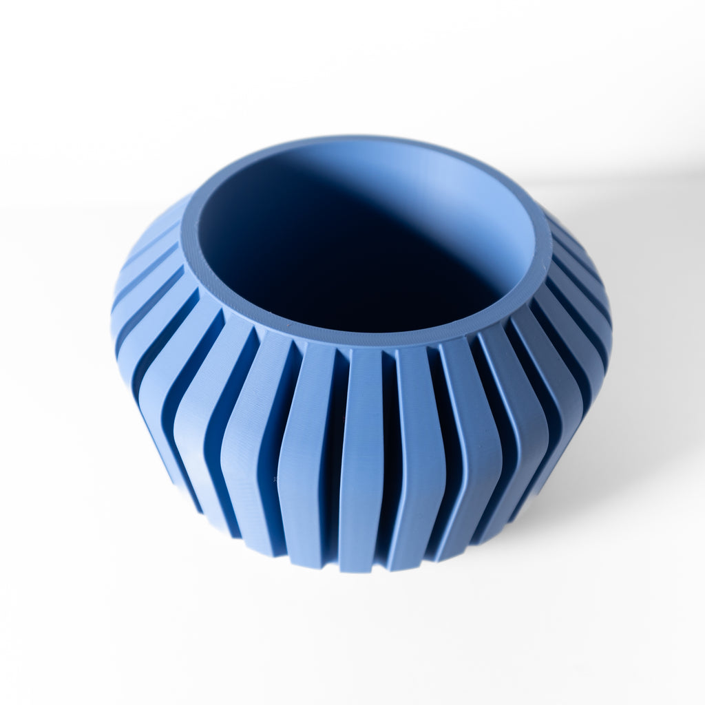 The Vaki Planter Pot