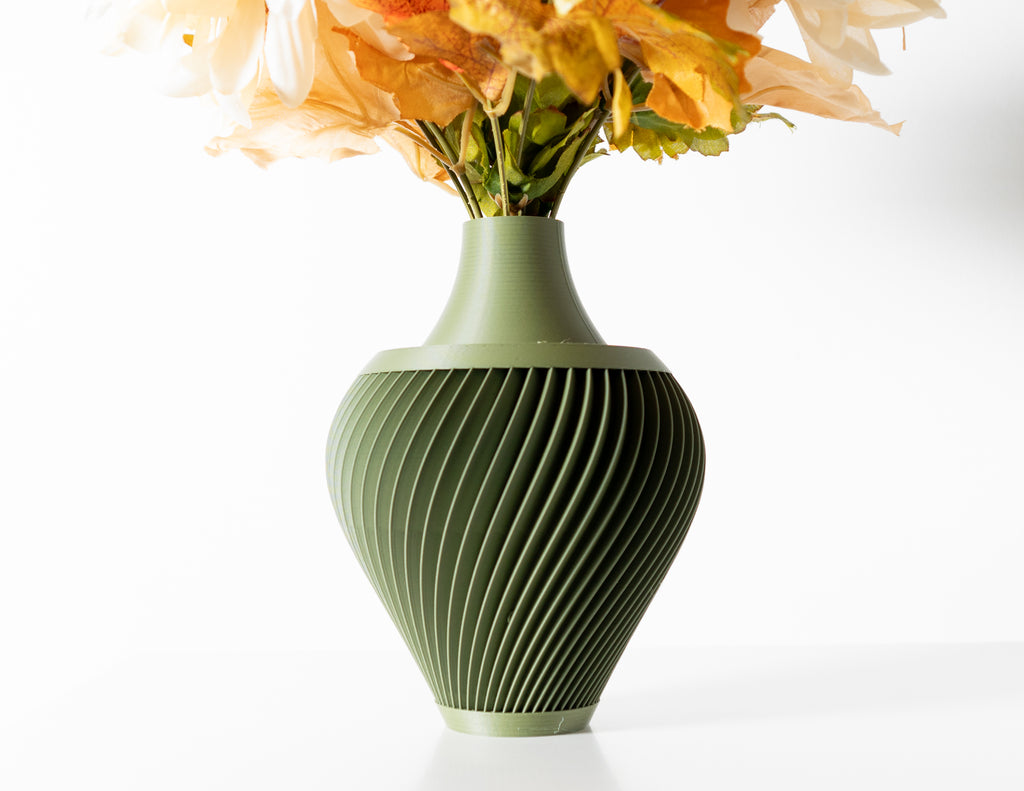 Kumo Vase